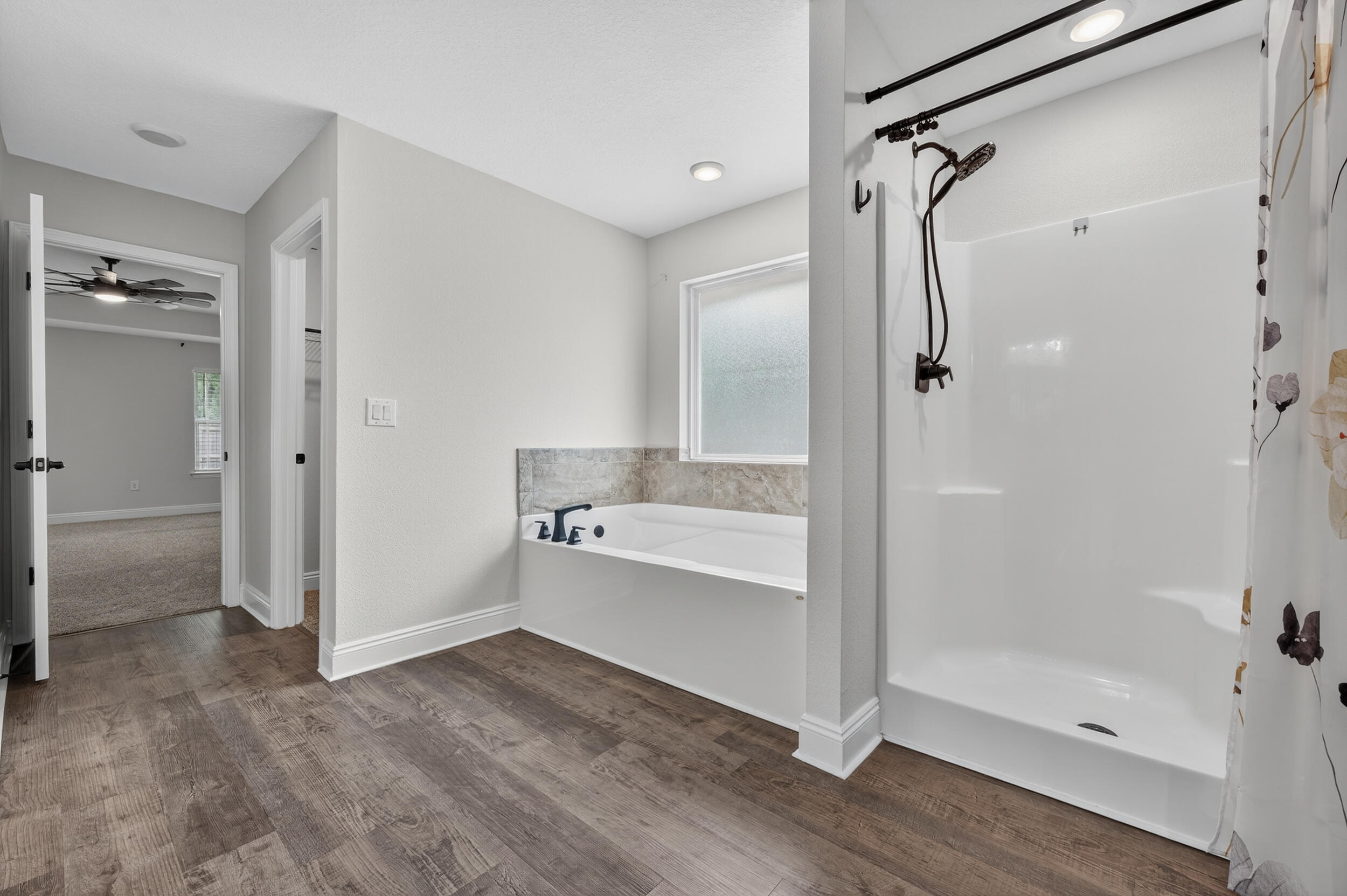 PLANTATION WOODS - Residential