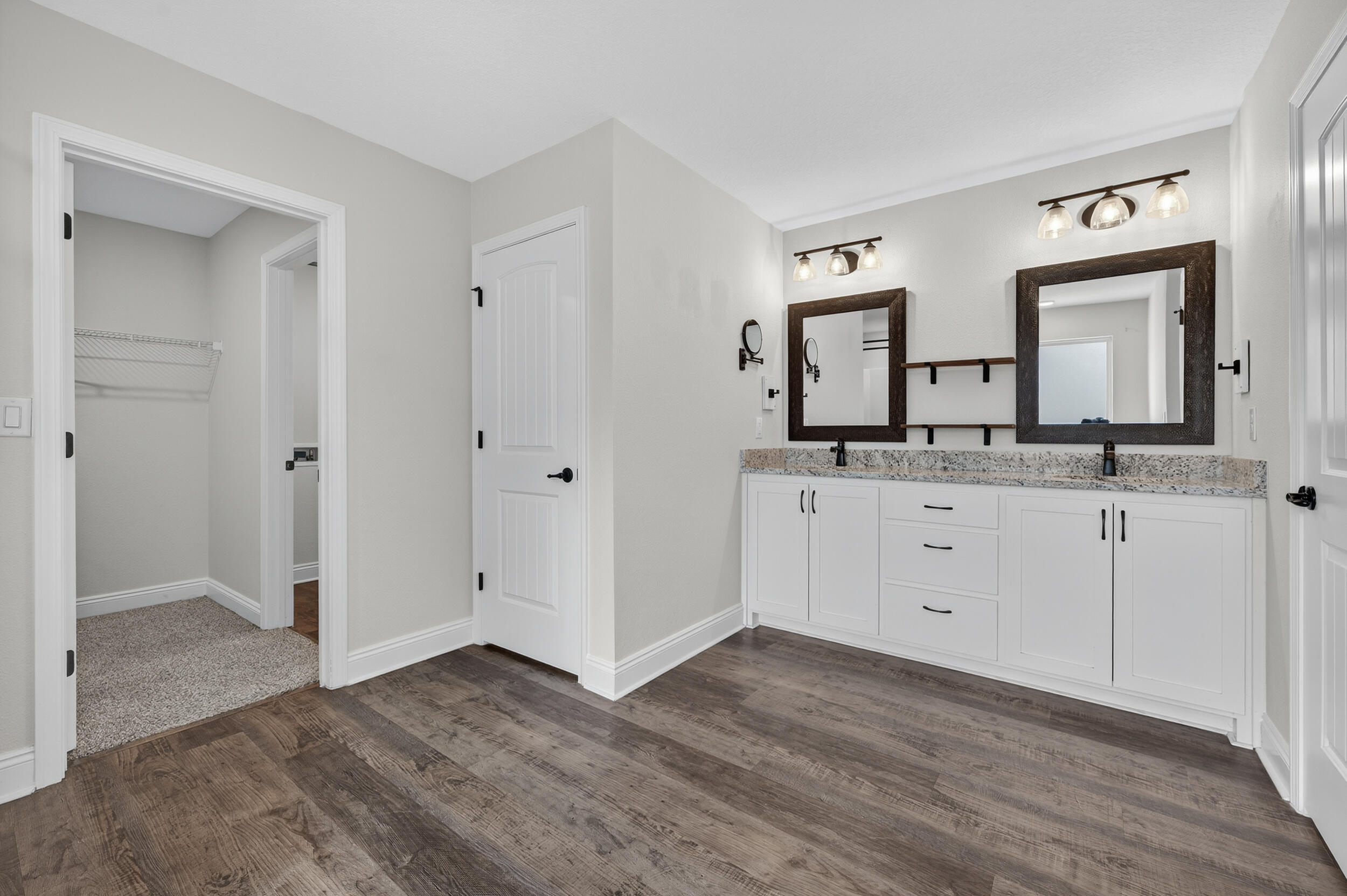PLANTATION WOODS - Residential