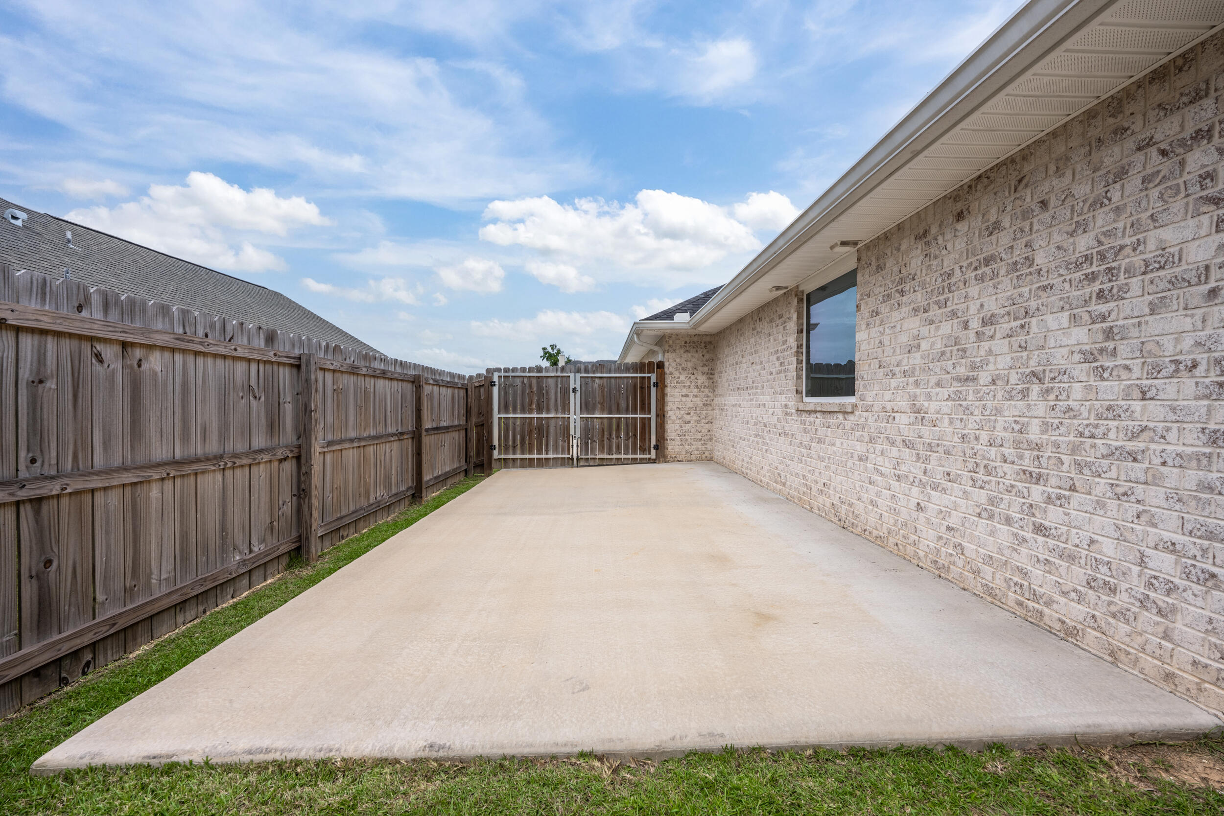 PLANTATION WOODS - Residential