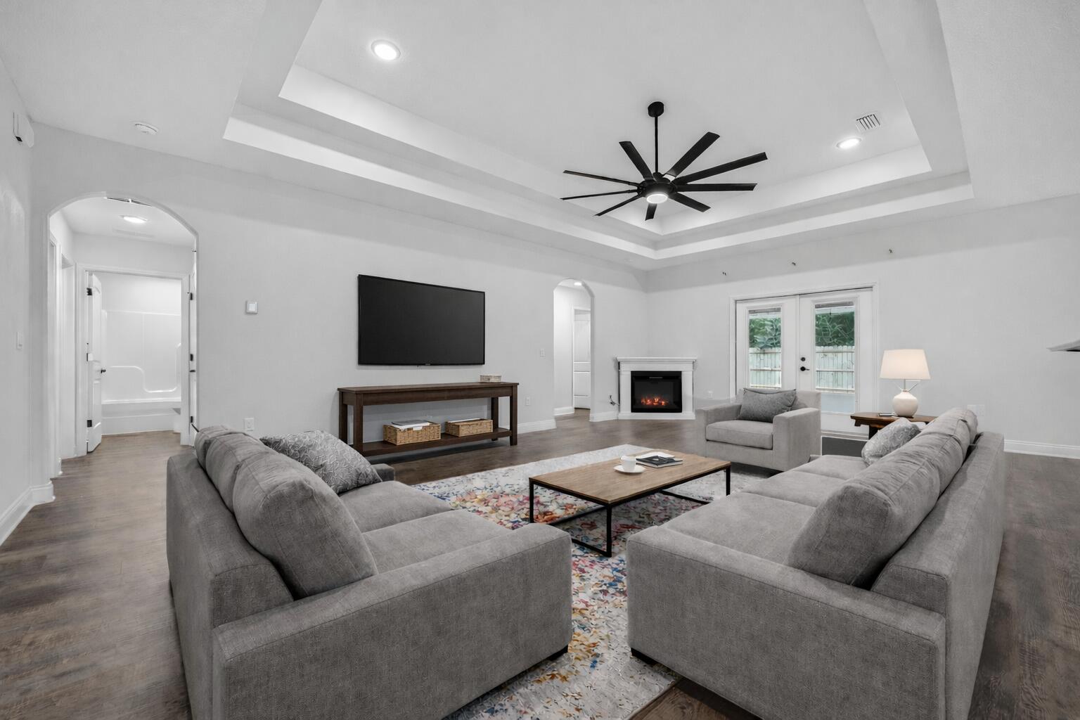 PLANTATION WOODS - Residential