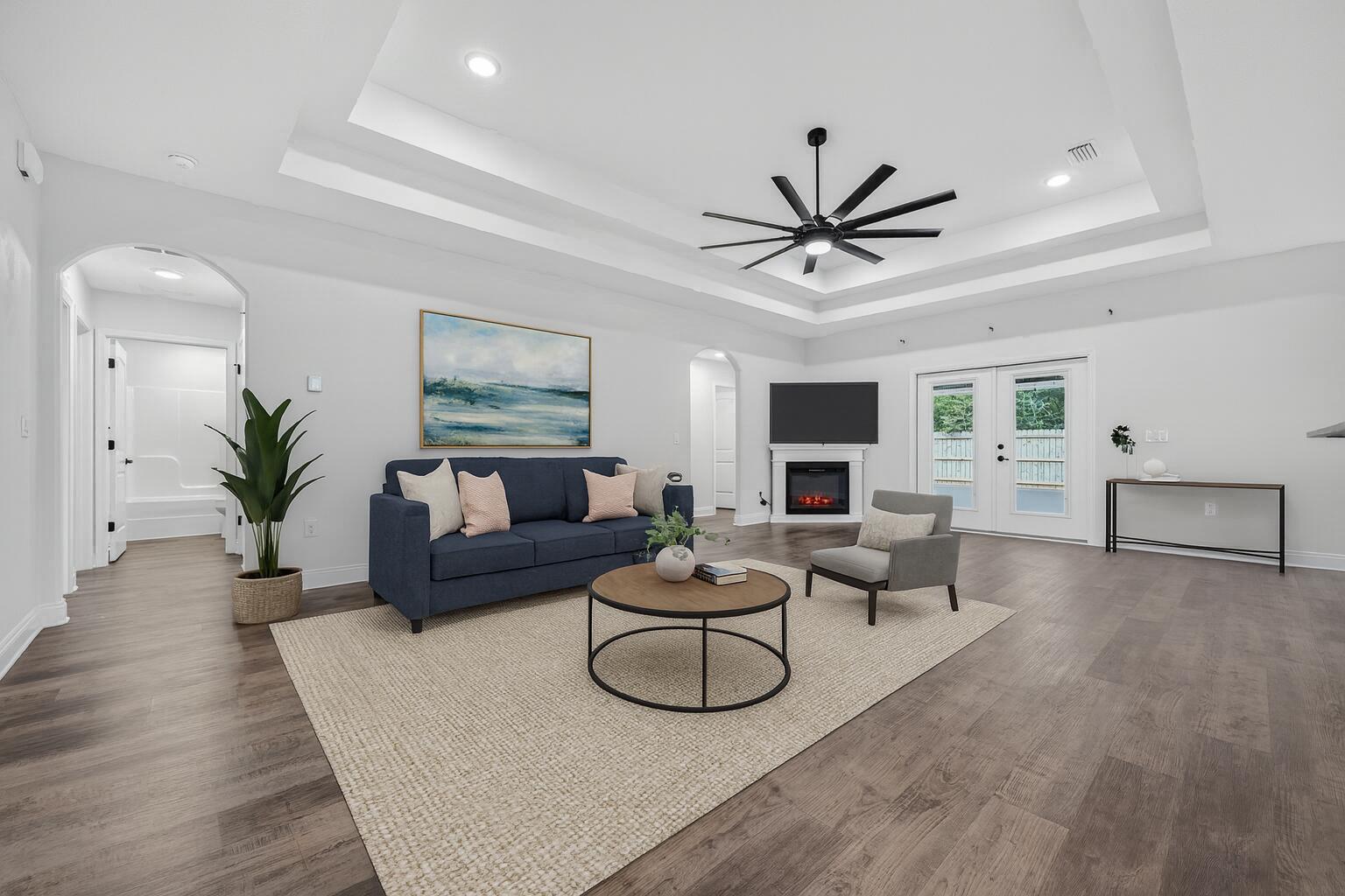 PLANTATION WOODS - Residential
