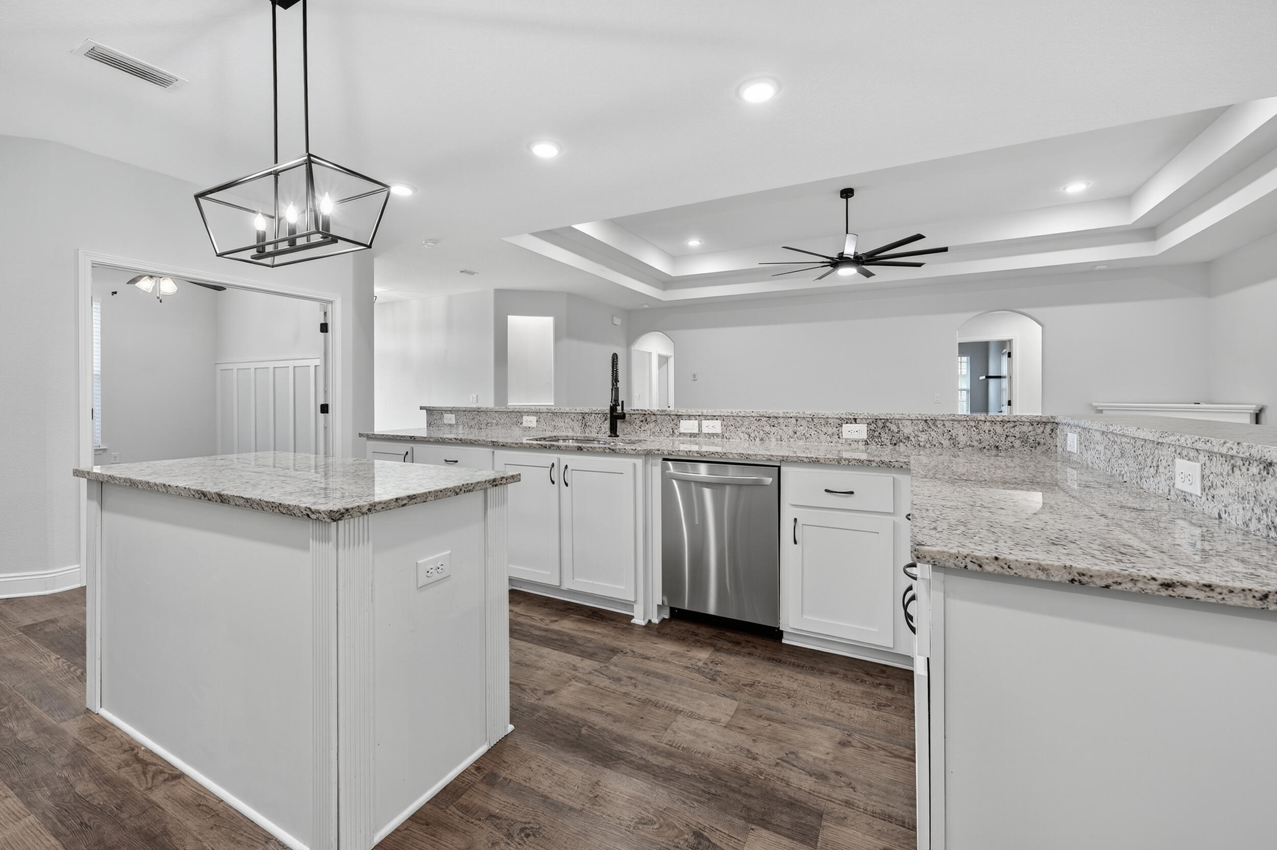 PLANTATION WOODS - Residential