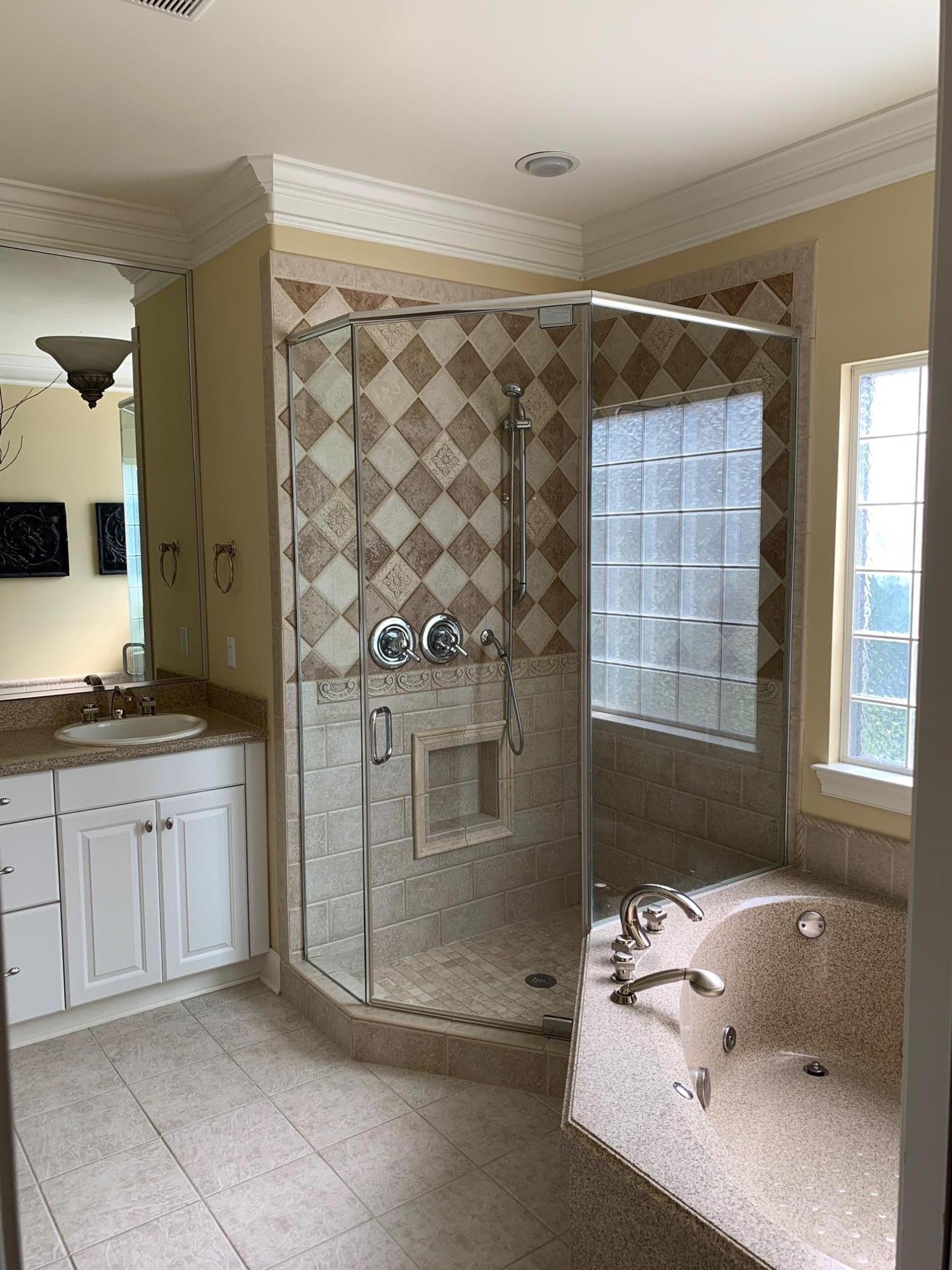 LEGION PARK LANDING - Residential