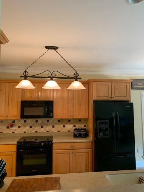 LEGION PARK LANDING - Residential