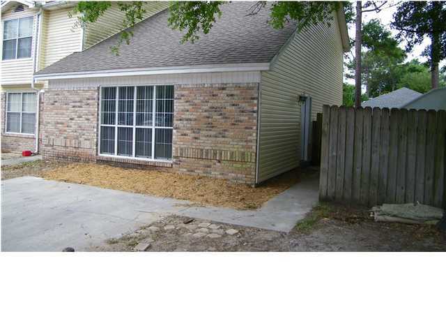 BELL-BROOK ESTATES 1ST ADDN - Residential Lease