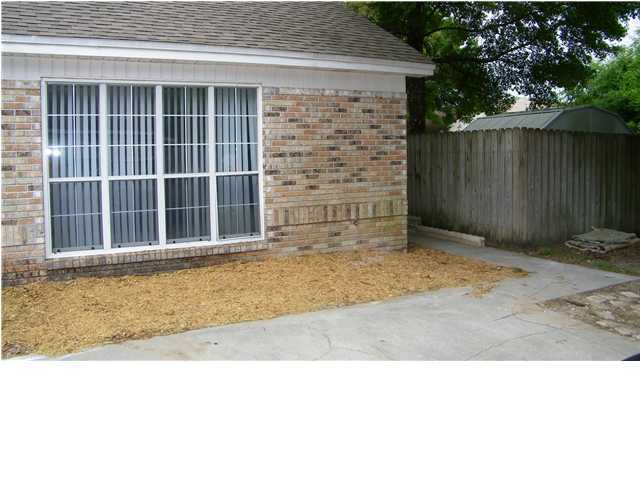 BELL-BROOK ESTATES 1ST ADDN - Residential Lease