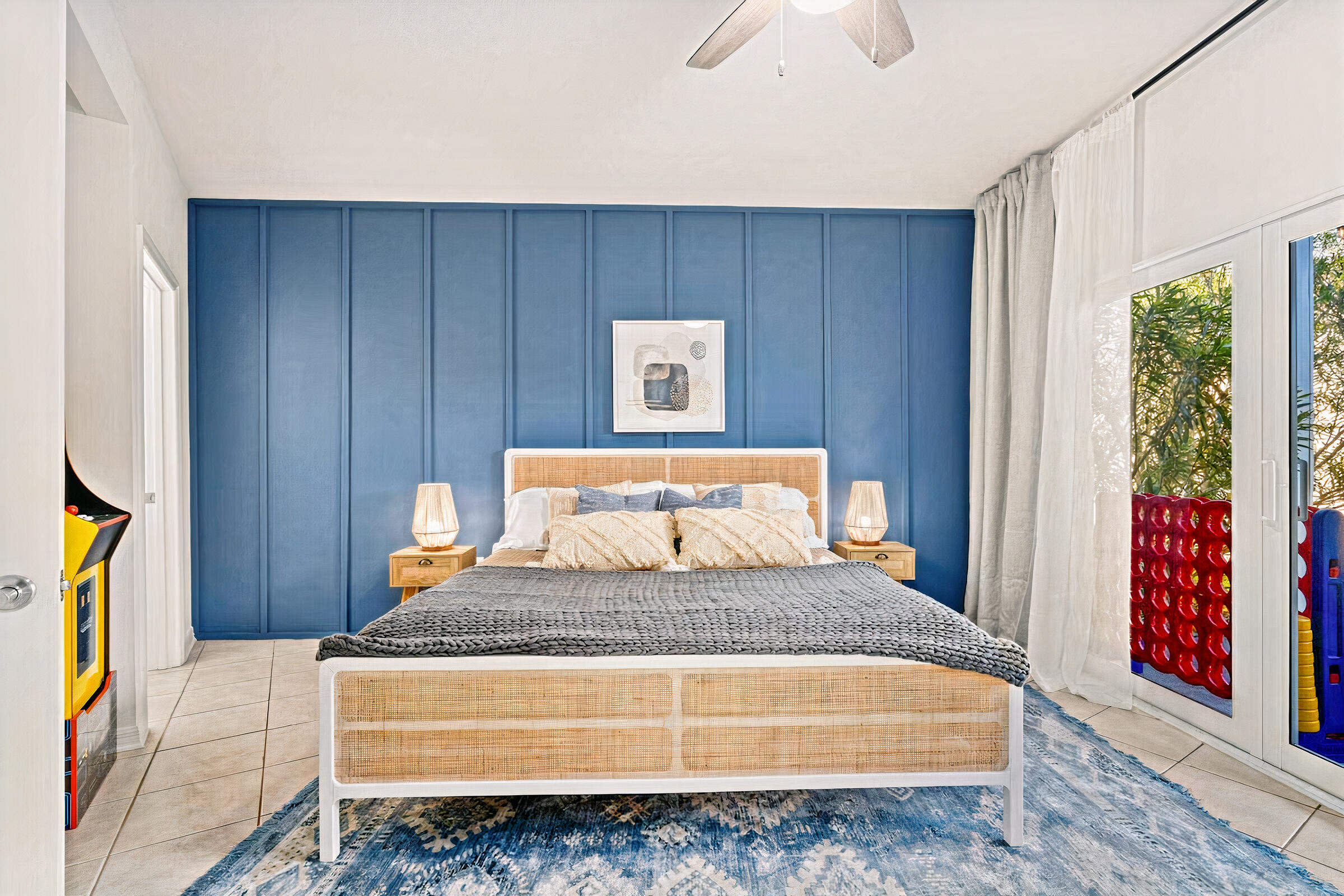 BEACH POINTE T/H - Residential