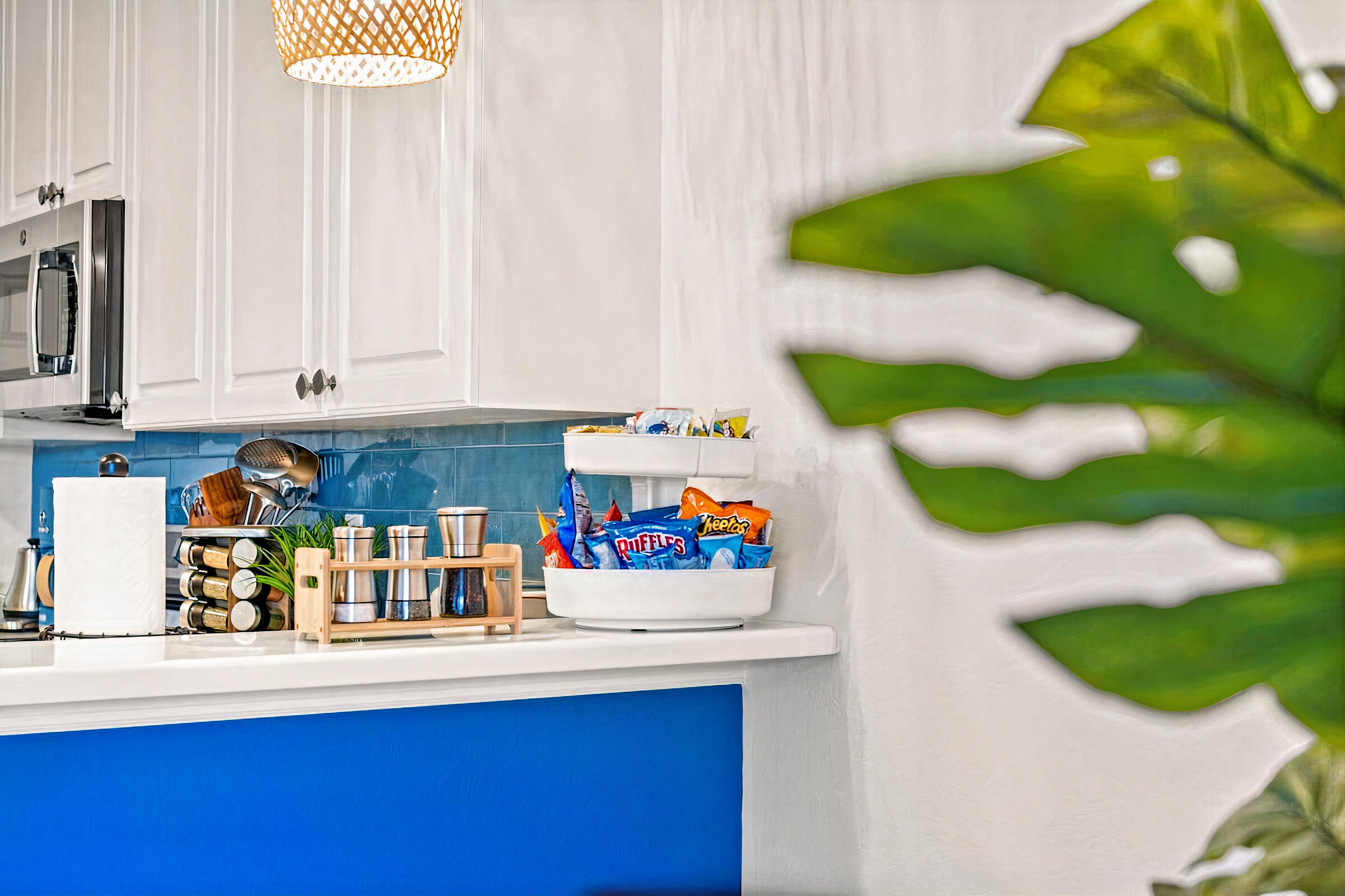 BEACH POINTE T/H - Residential