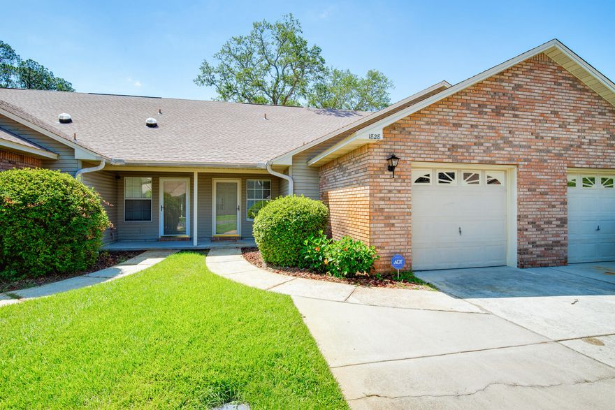 Move in Ready! 3 Bdrm / 2 Ba Townhome w/1 Car Garage! Features include: 2018 Dimensional Shingle Roof / 2017 AC / Renovated Master Bathroom / New Carpeting Throughout /
Downstairs Master Bedroom / Storm Doors / Newly Painted Cabinets / Pantry / Smooth Top Stove / Self Cleaning Oven / Laundry are in Garage. Conveniently located approx 6.5 miles to Eglin AFB, less than 3 miles to Hurlburt Field and only 6 Miles to the BEACH! Buyer to Verify all Dimensions and Information!~