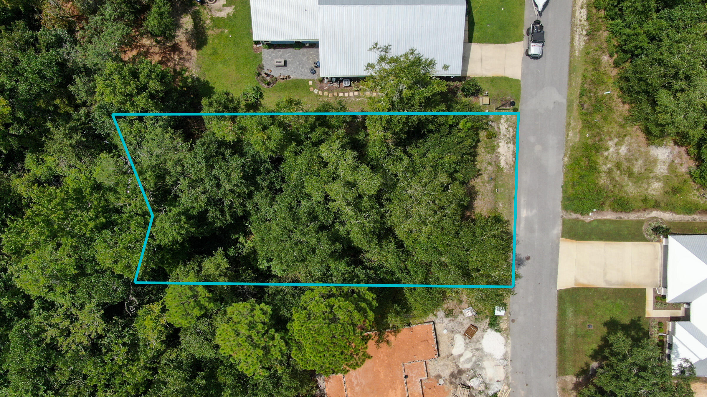 BEAR CREEK COTTAGES, First Addition - Land