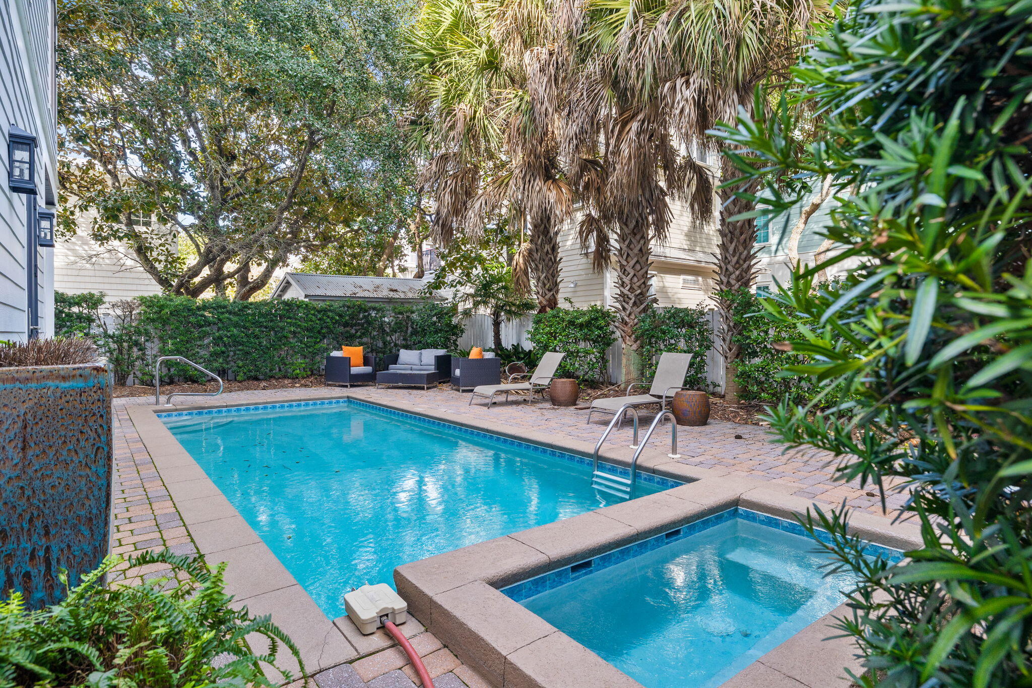 SEAGROVE 1ST ADDN - Residential
