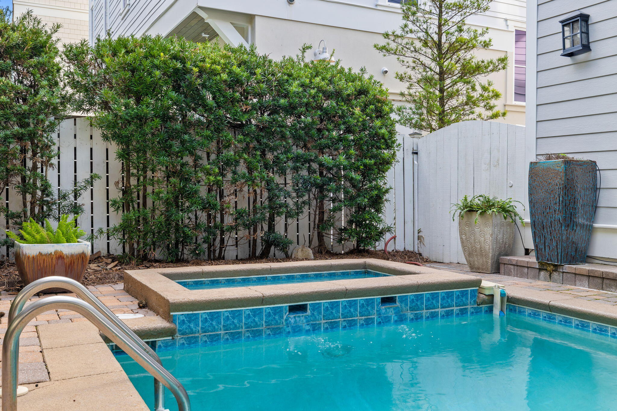 SEAGROVE 1ST ADDN - Residential