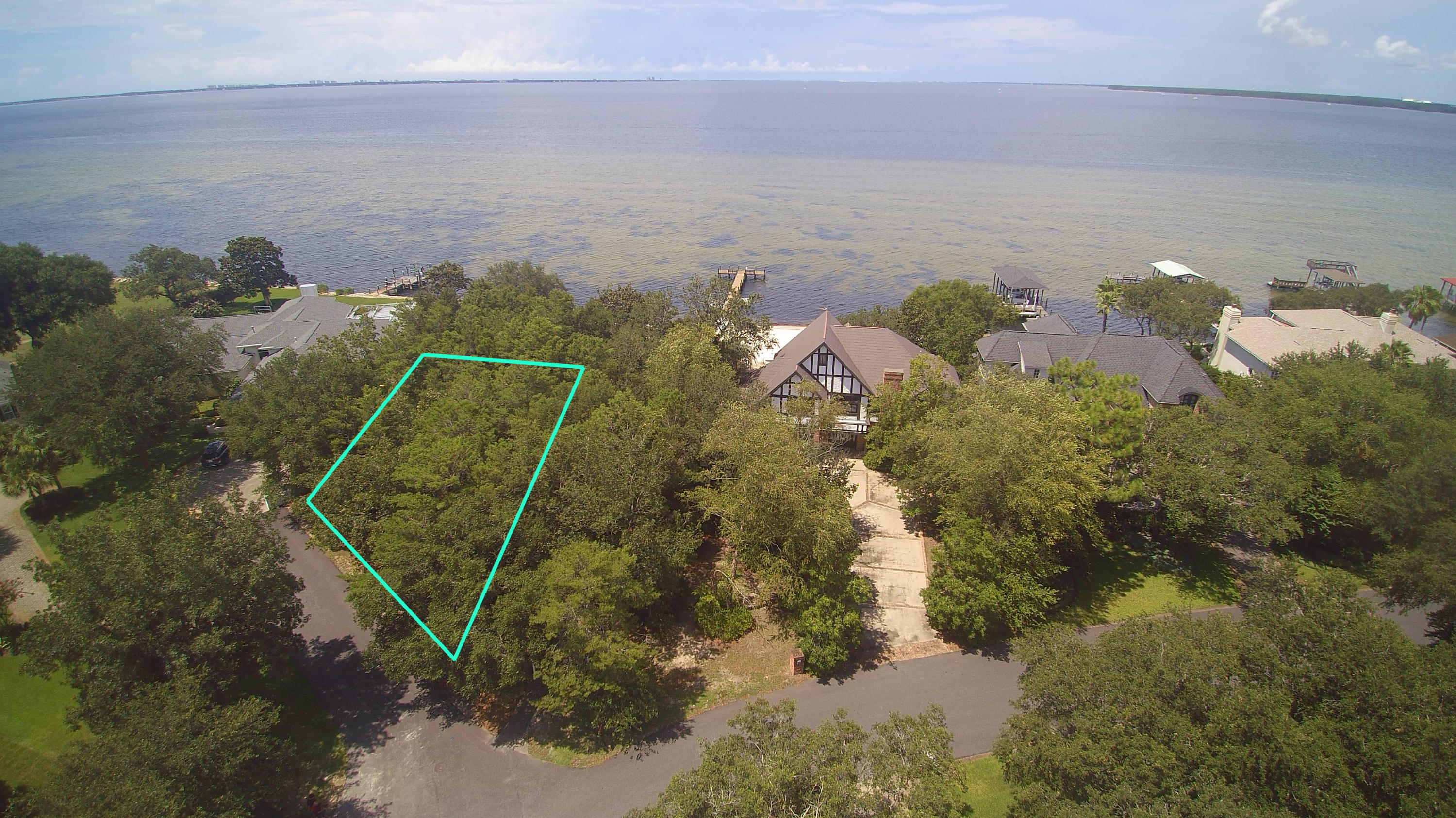 WINDWARD PH 4 - Residential