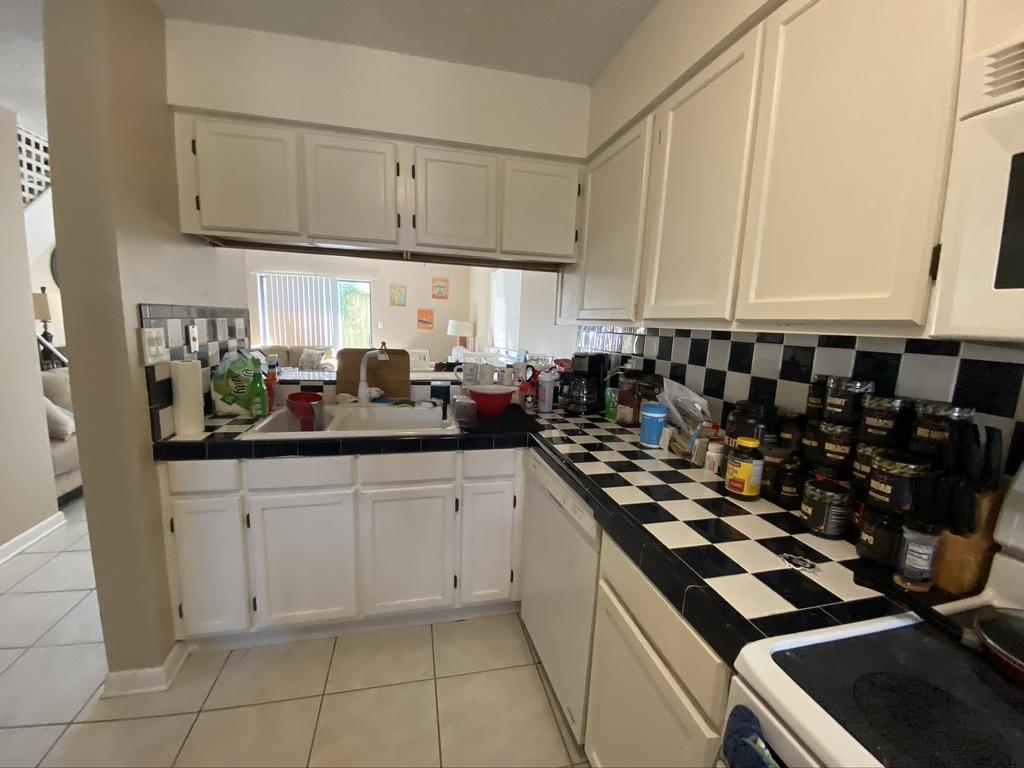 LEGION VILLAGE T/H - Residential