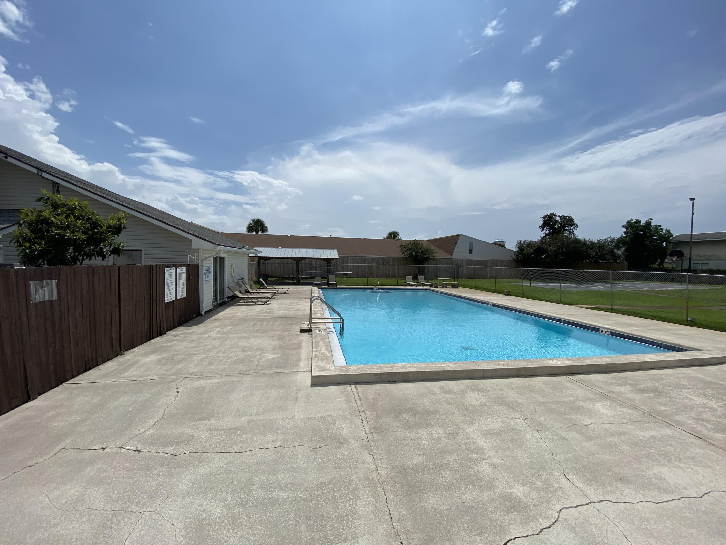 LEGION VILLAGE T/H - Residential