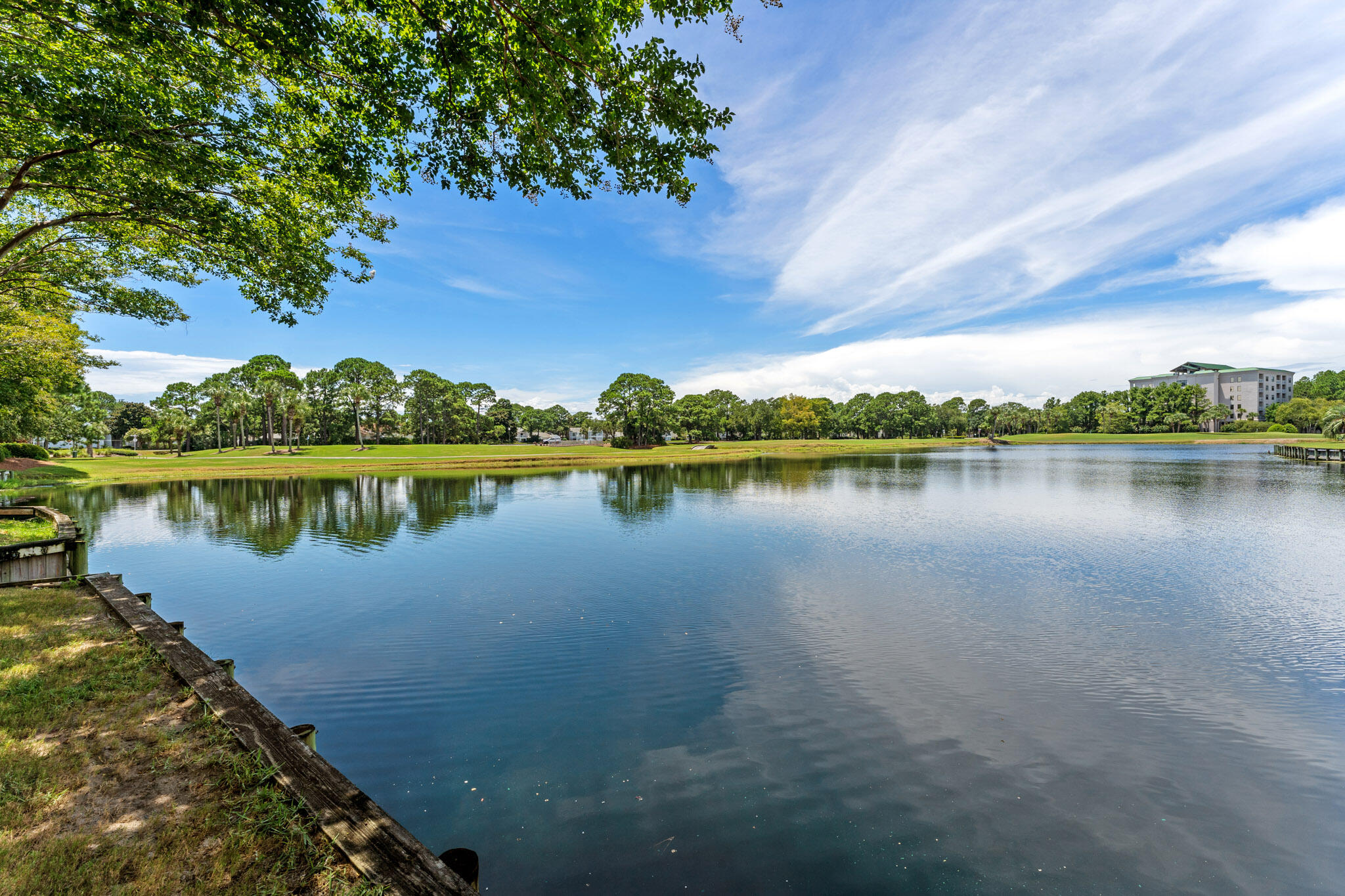 HARBOUR POINT CONDO - Residential