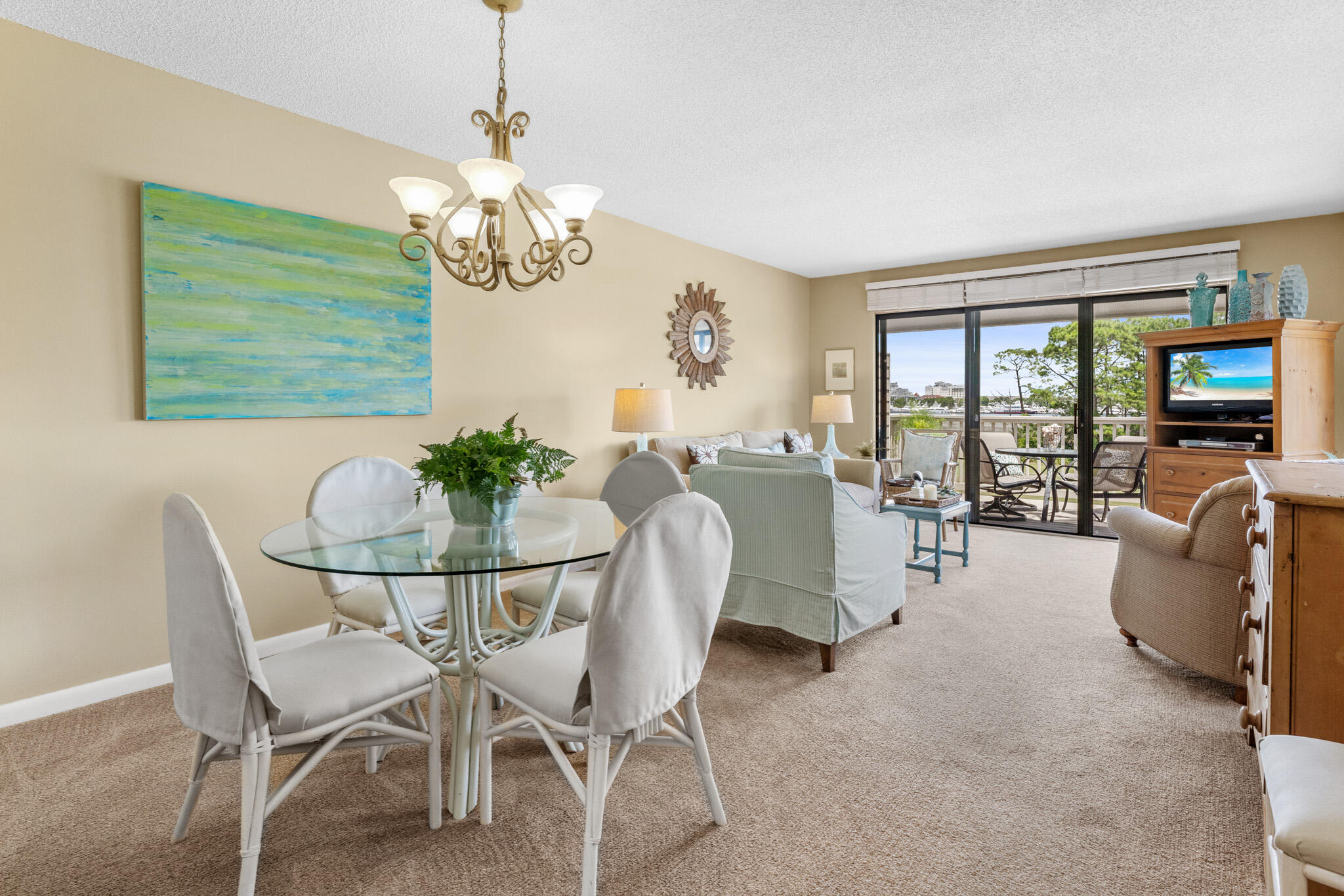 HARBOUR POINT CONDO - Residential