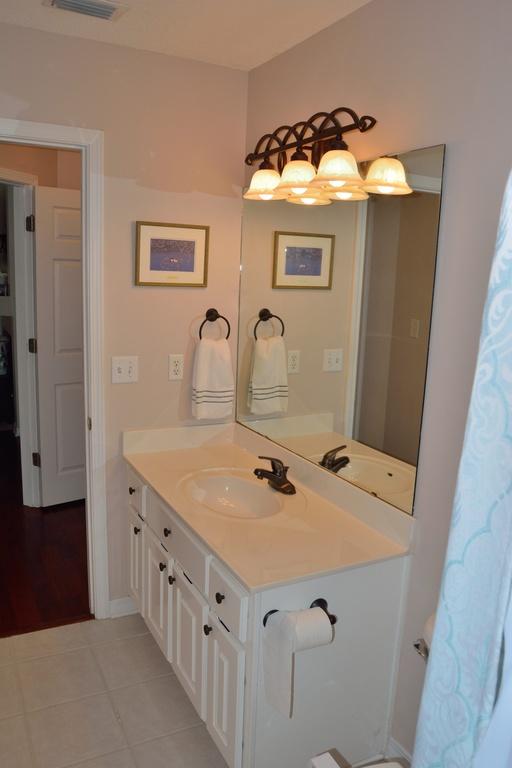 HOLLEY BY THE SEA - Residential