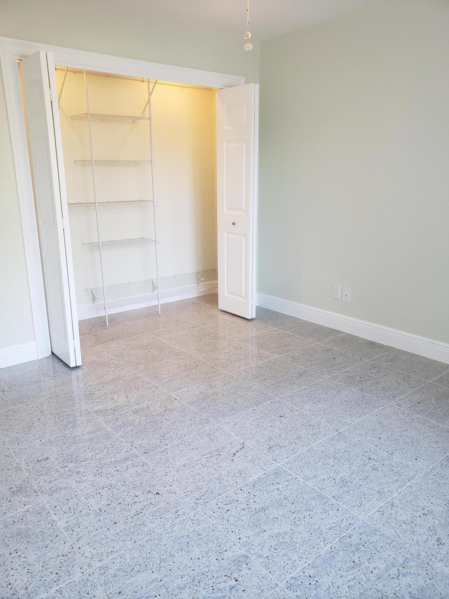 OCEAN CITY - Residential