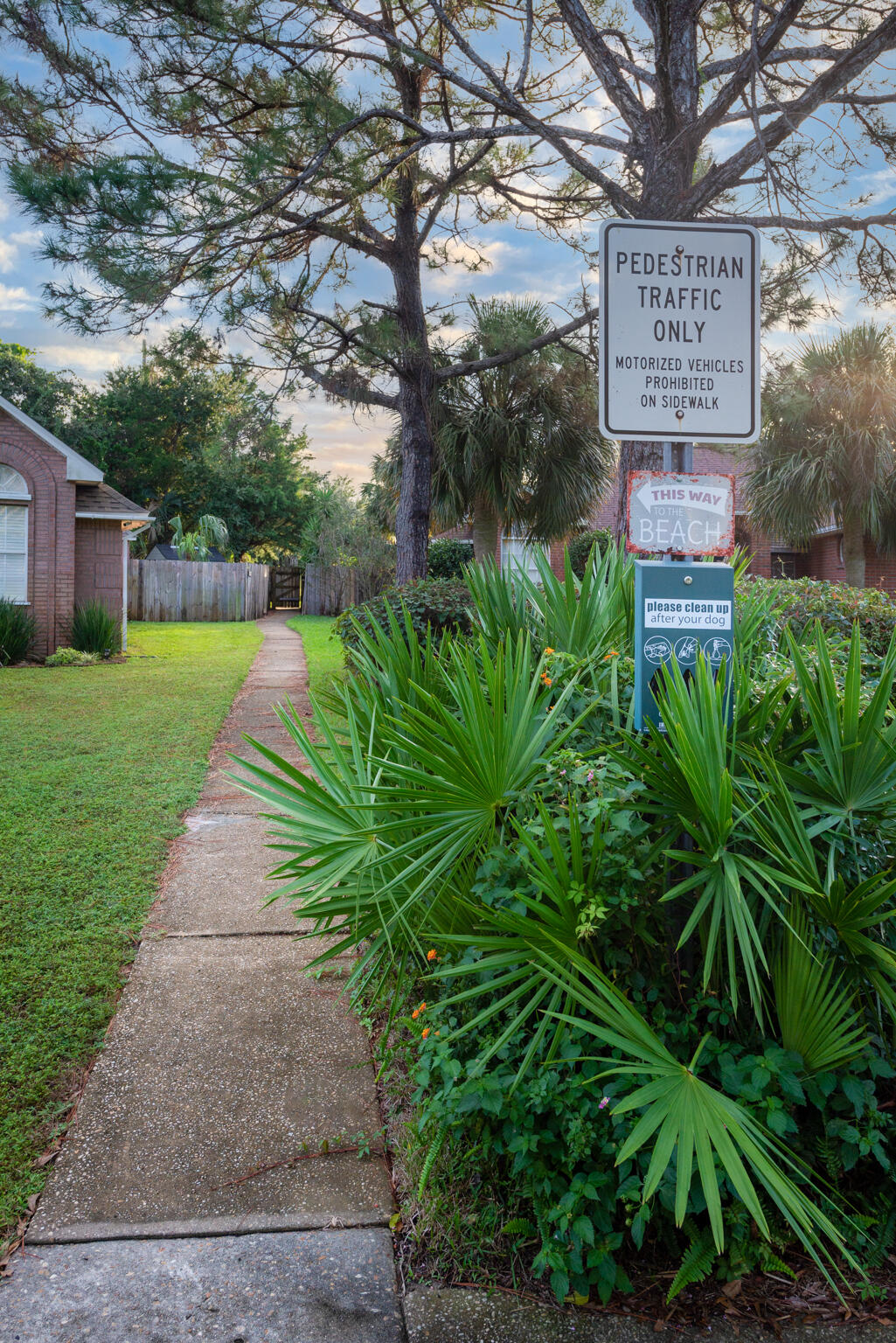 EMERALD BREEZE ESTATES - Residential
