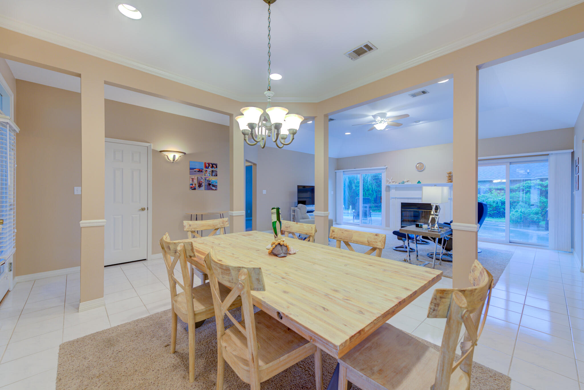 EMERALD BREEZE ESTATES - Residential