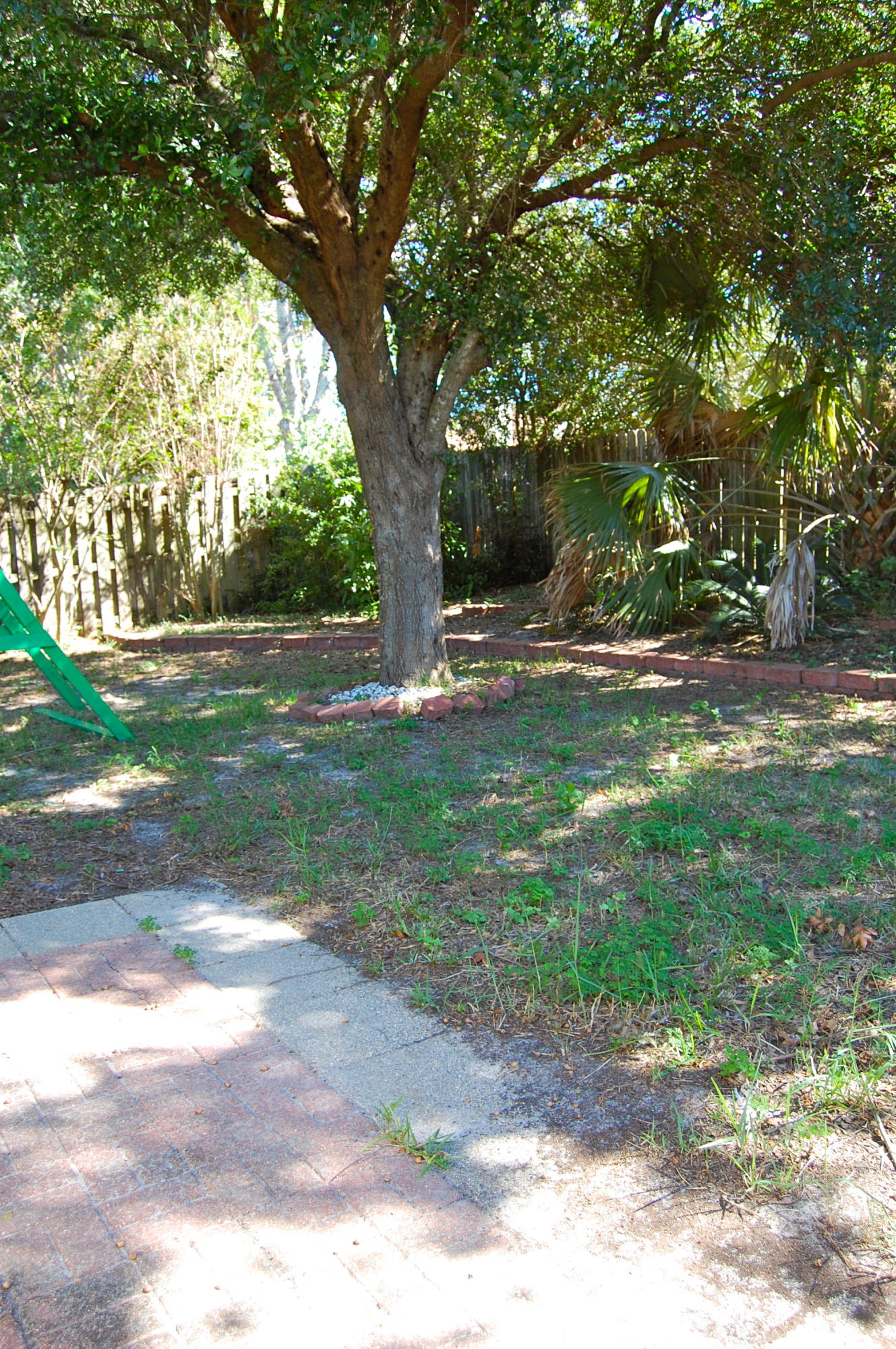 AZALEA GARDENS - Residential