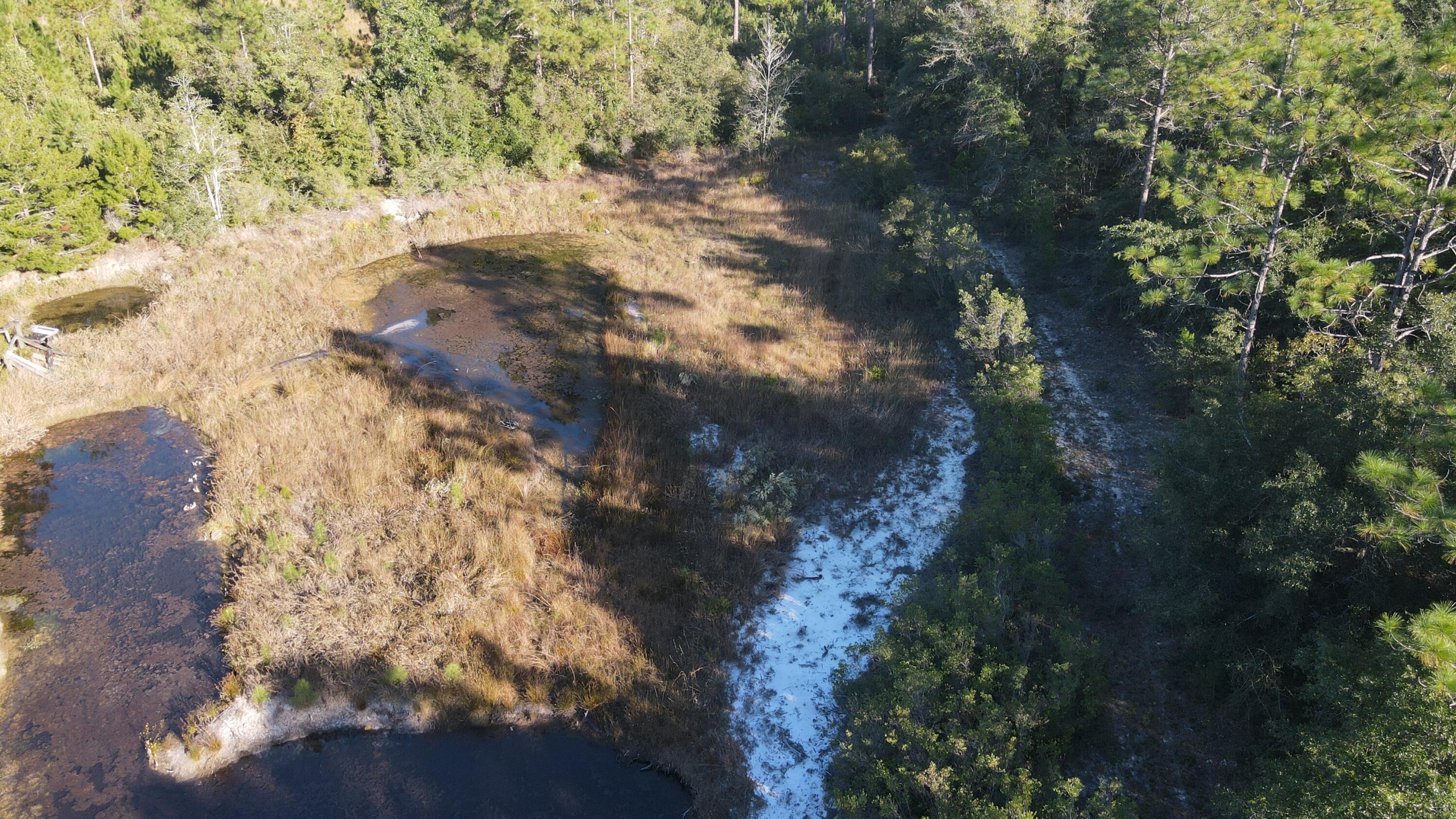 NO RECORDED SUBDIVISION - Land