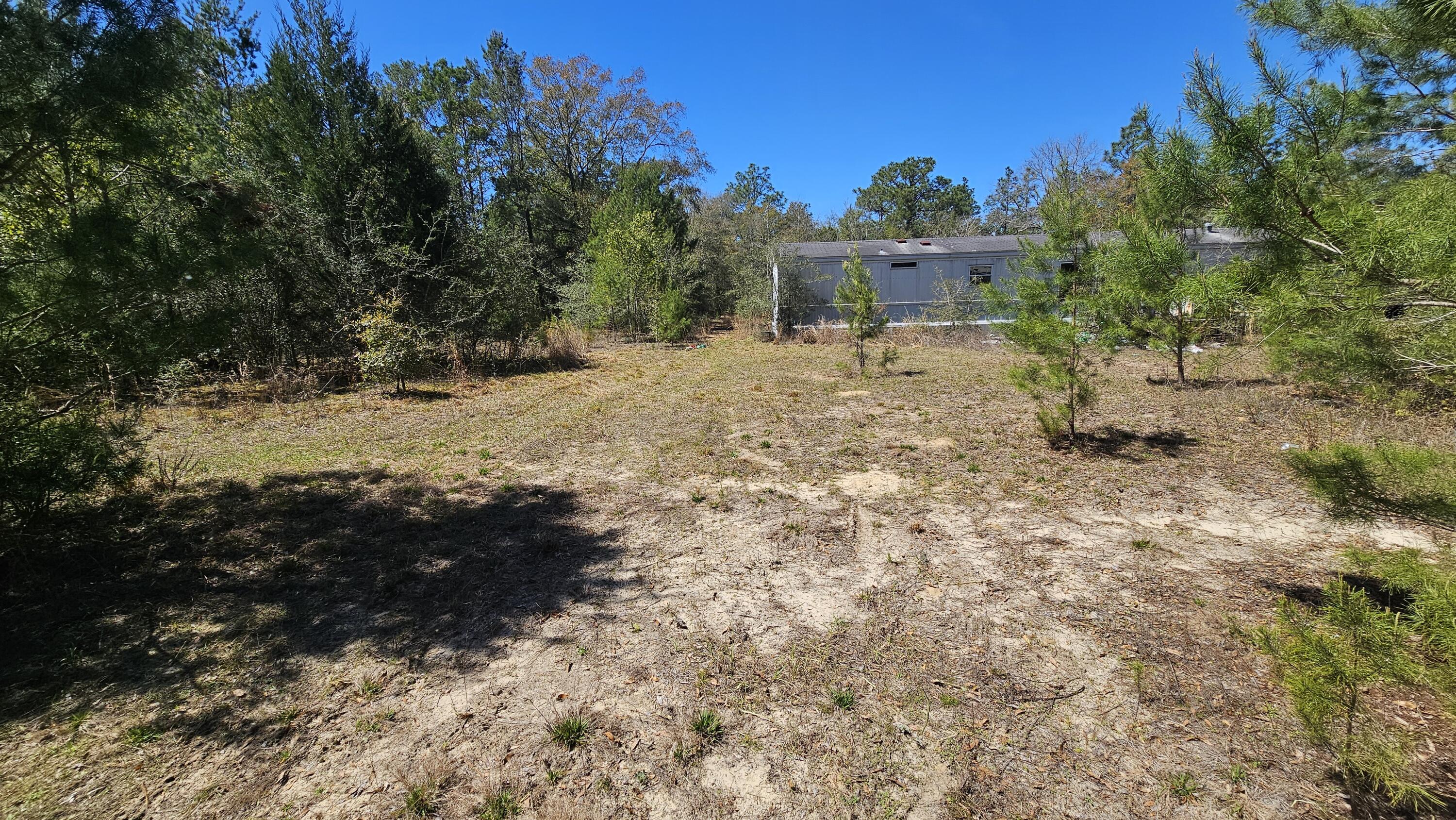 NO RECORDED SUBDIVISION - Land