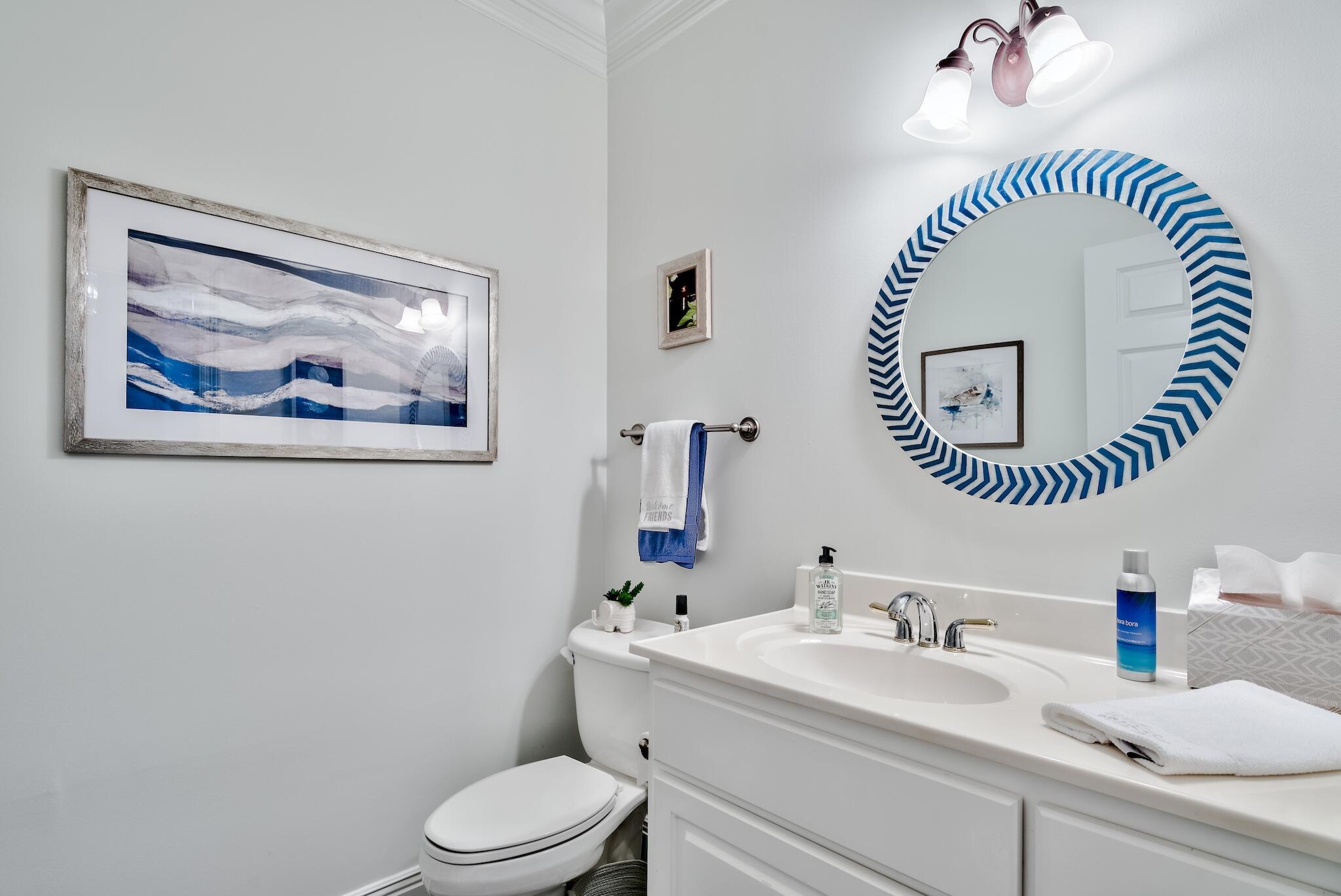 PELICAN BAY - Residential