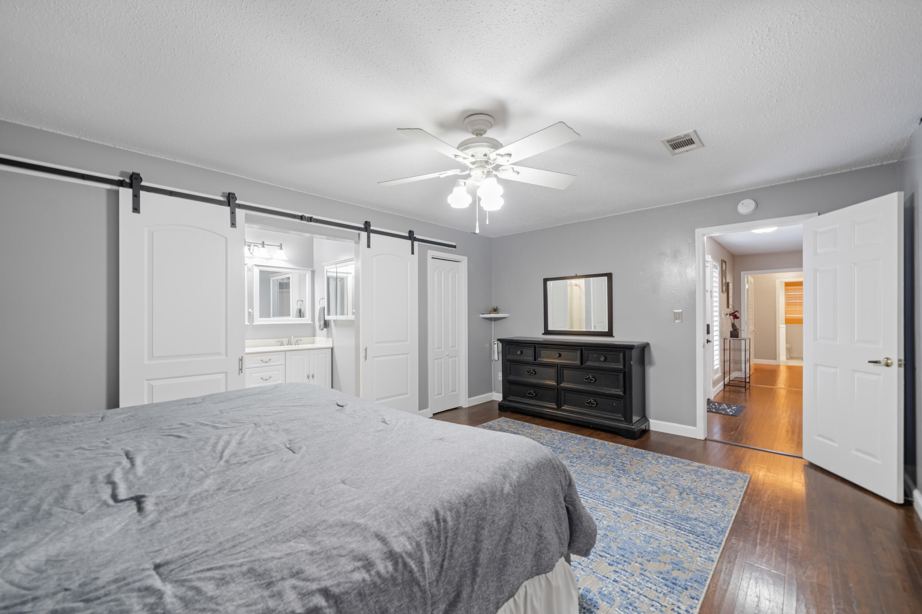 TIMBERLAKE ESTATES - Residential