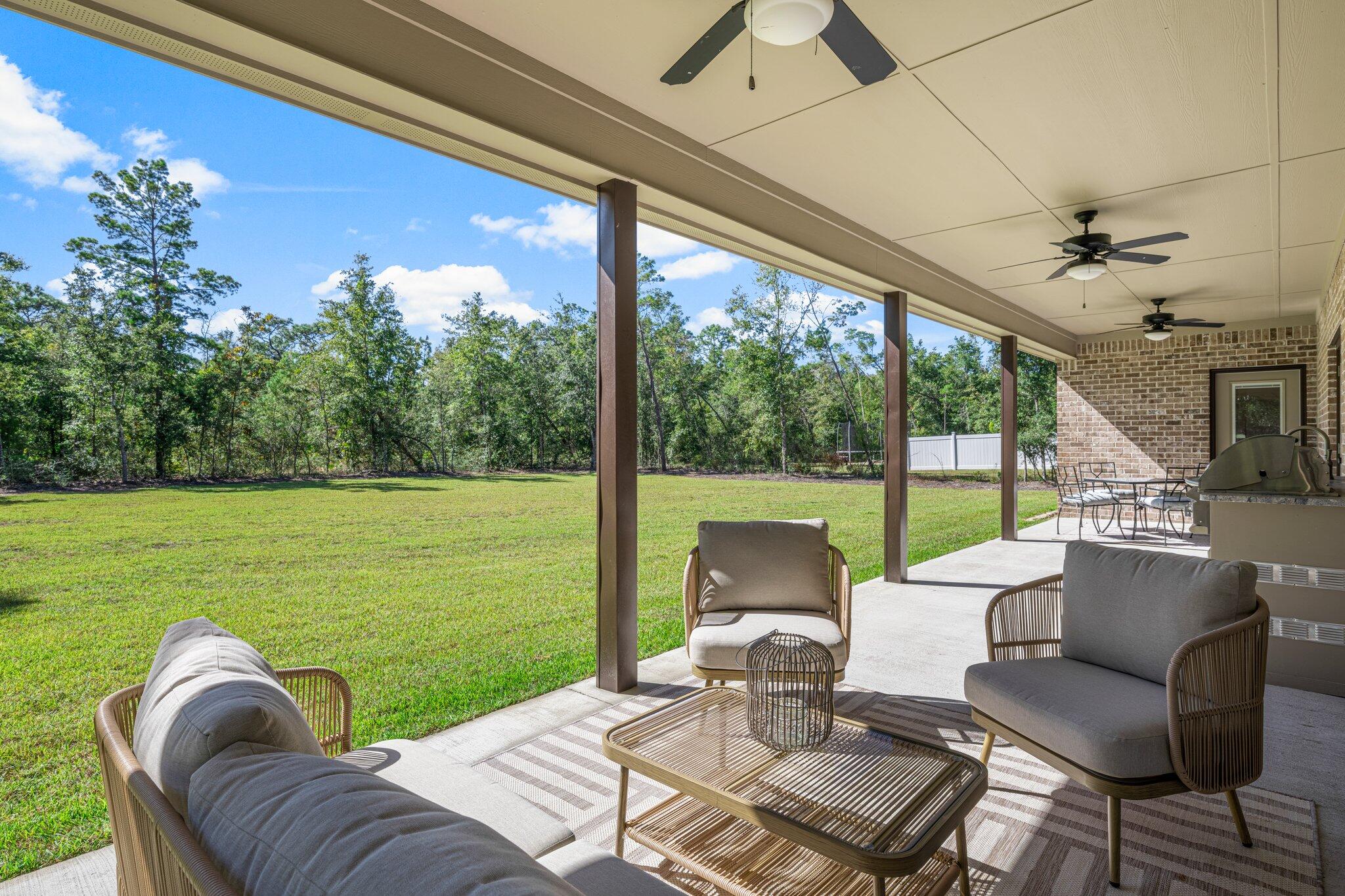 Lake Merial - Residential