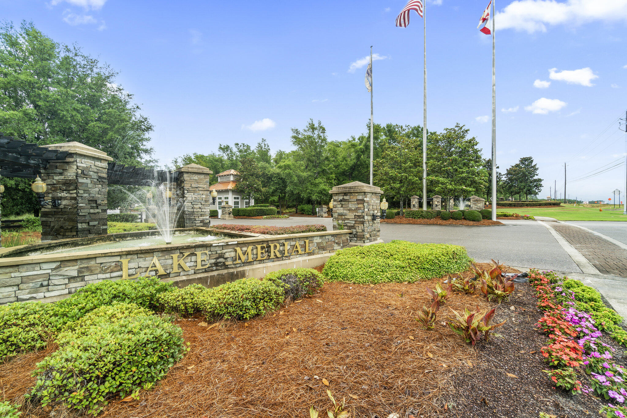 Lake Merial - Residential