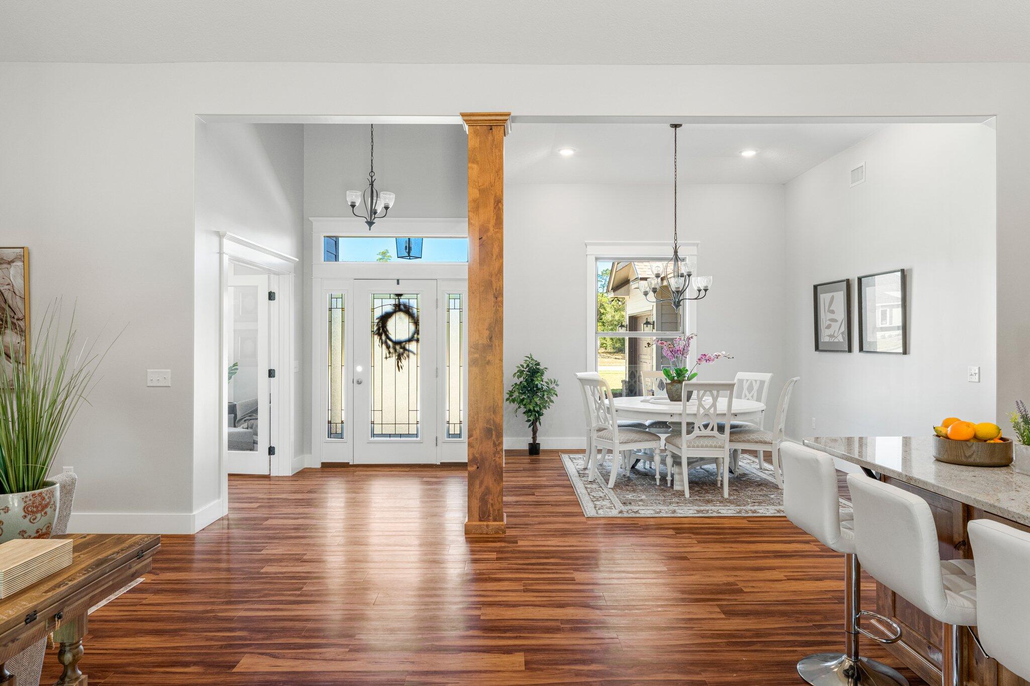 Lake Merial - Residential