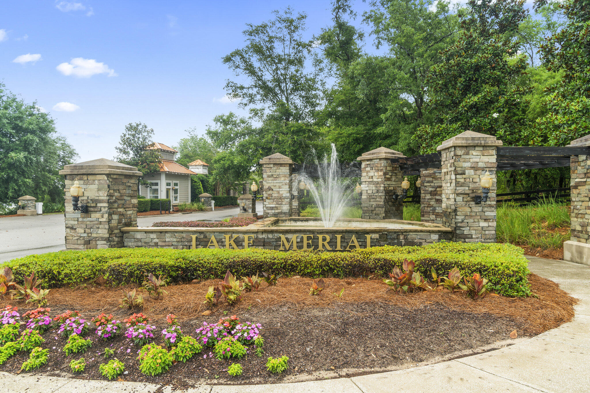 Lake Merial - Residential