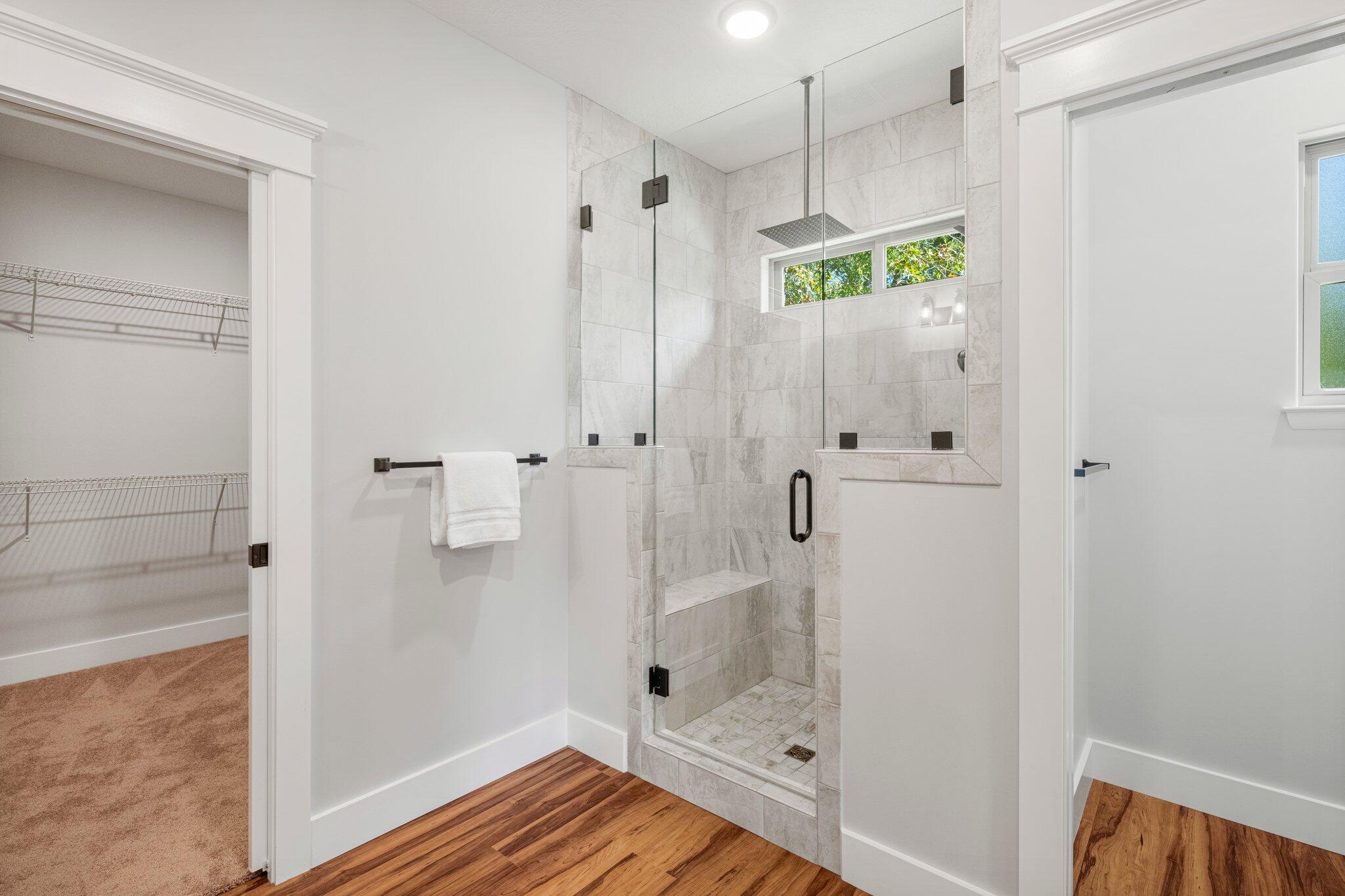 Lake Merial - Residential