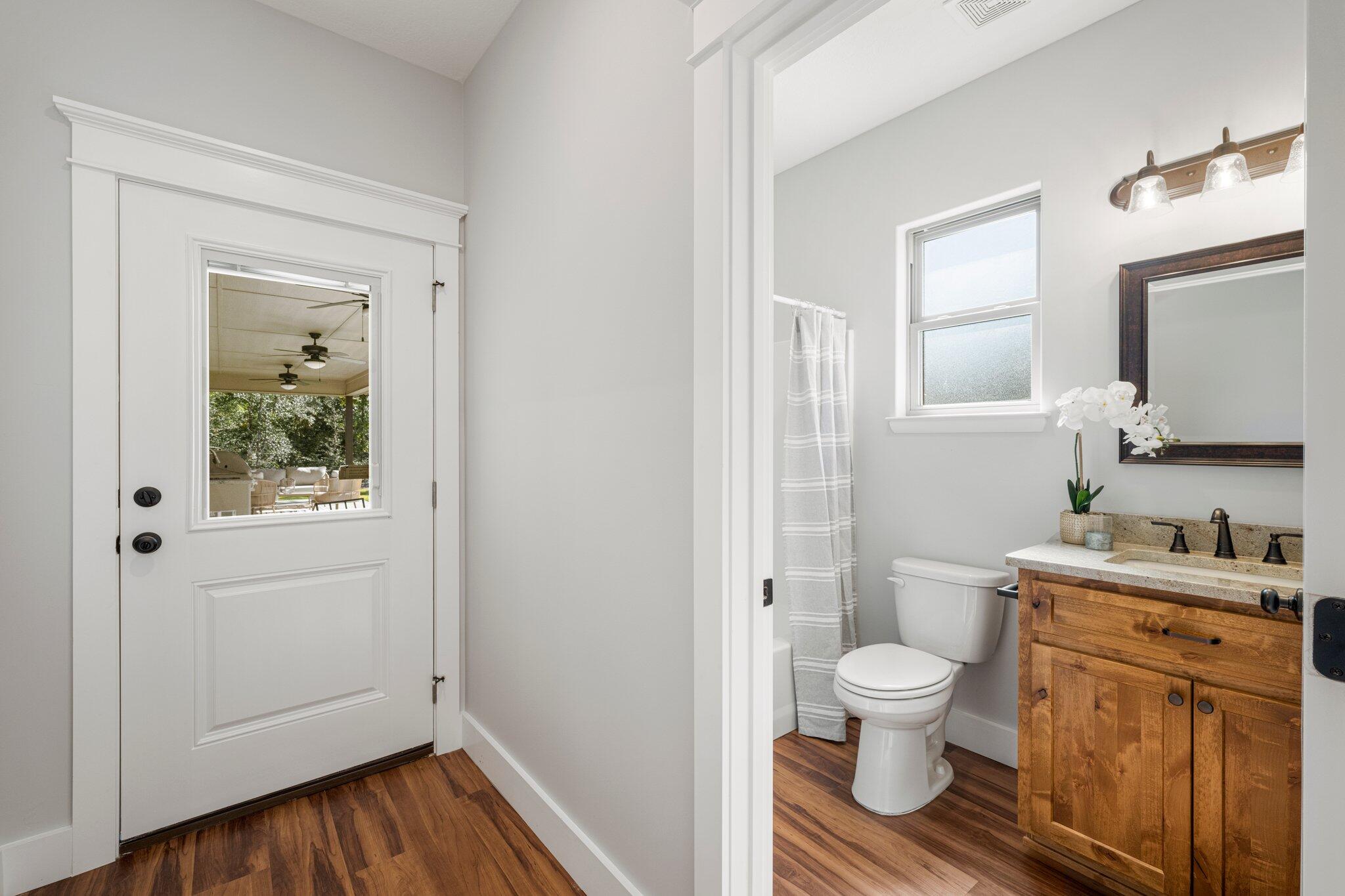 Lake Merial - Residential