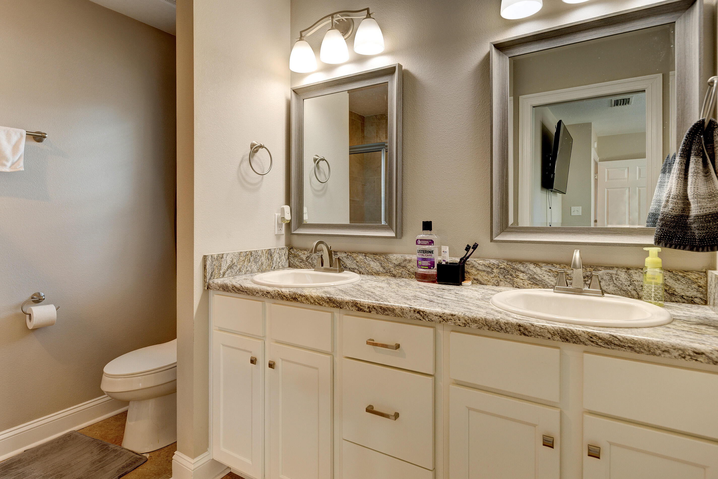 EAST BAY HEIGHTS - Residential