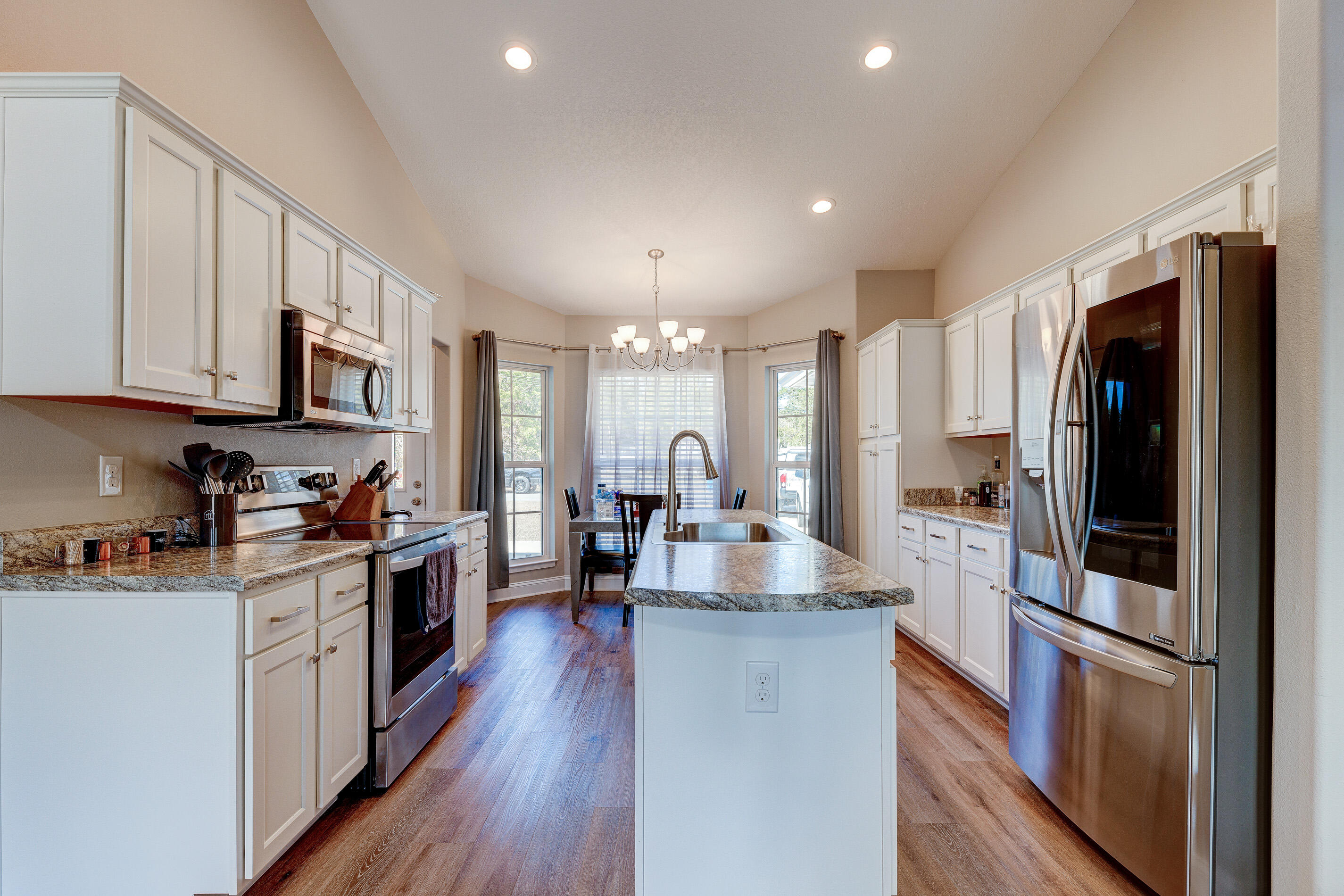 EAST BAY HEIGHTS - Residential