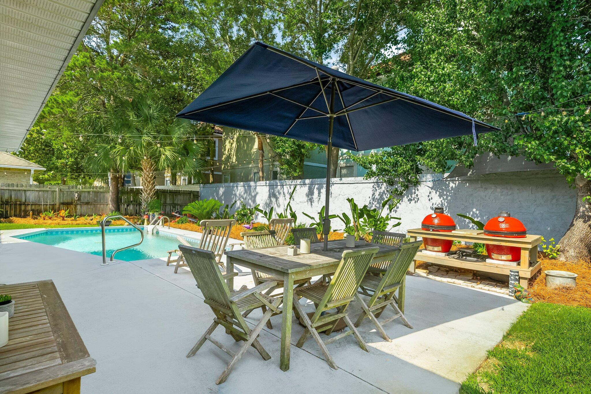 EMERALD BREEZE ESTATES - Residential