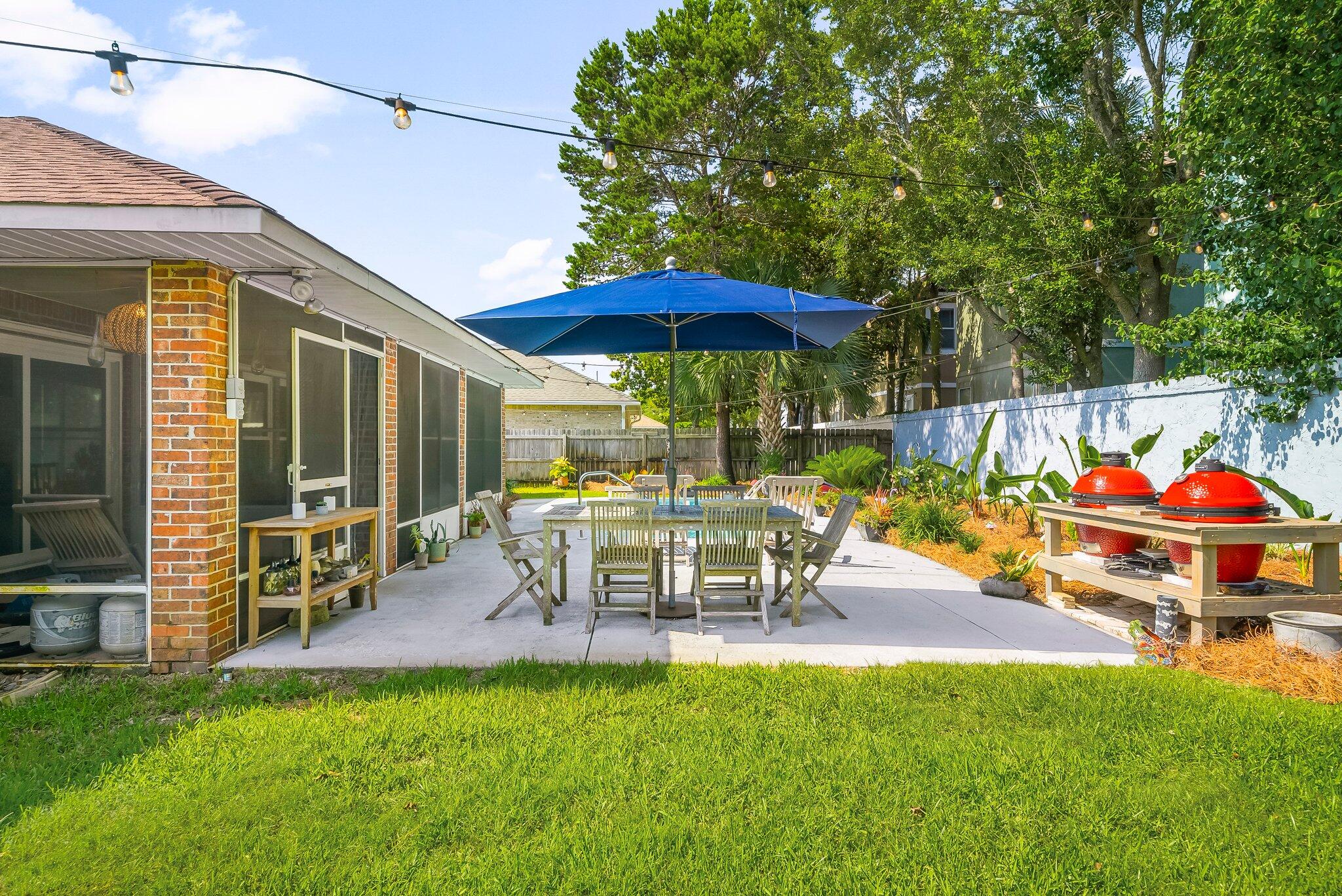 EMERALD BREEZE ESTATES - Residential