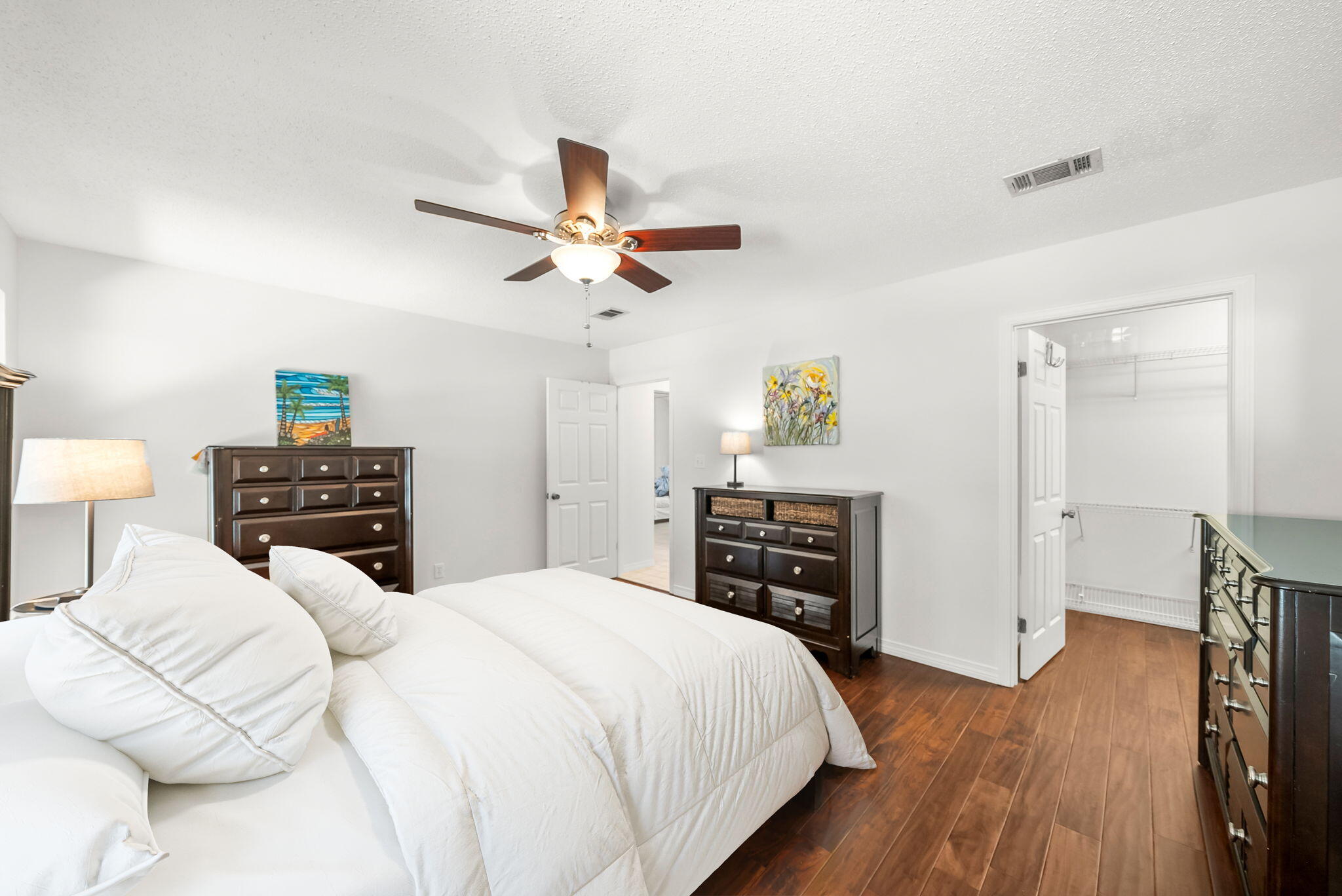 EMERALD BREEZE ESTATES - Residential