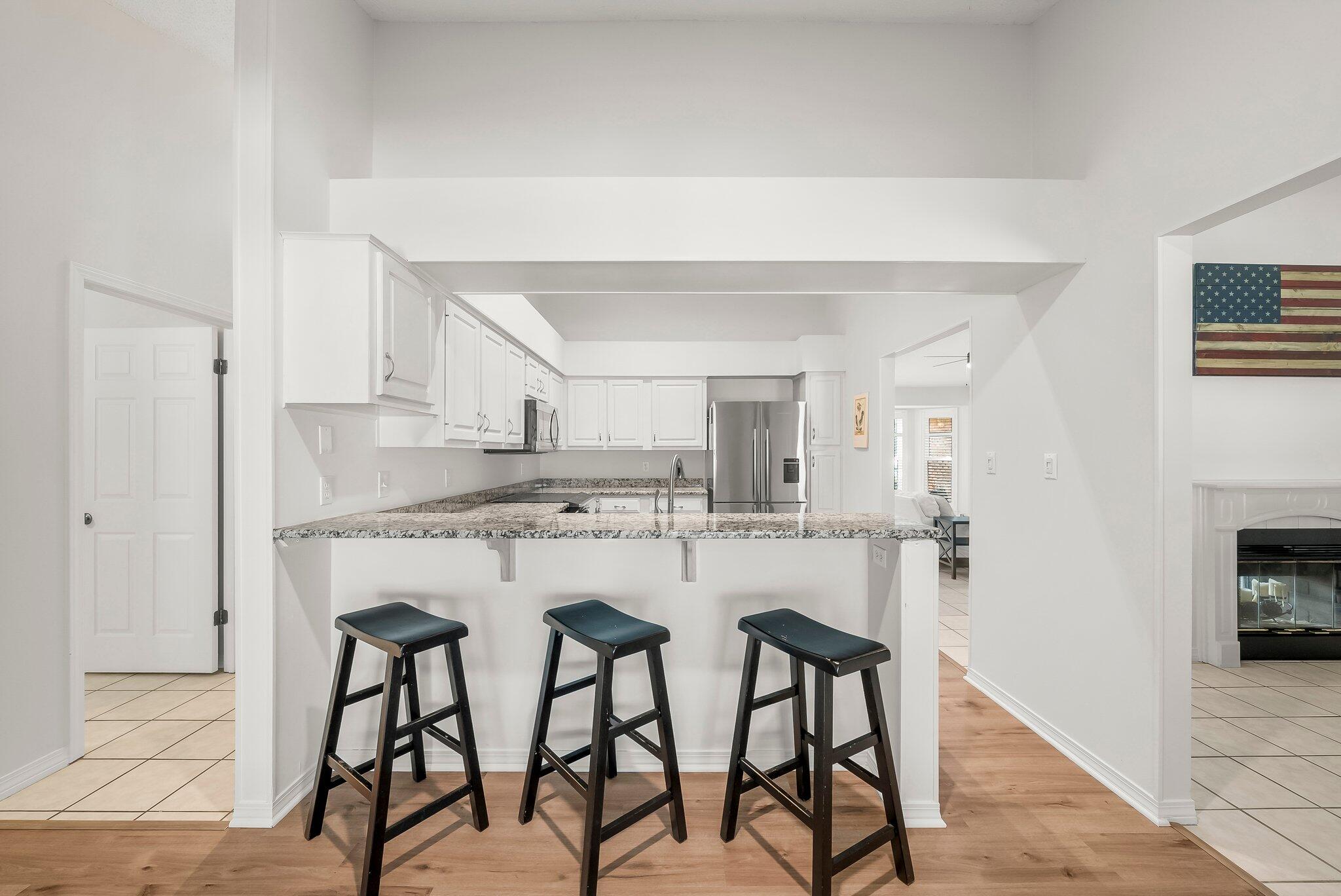 EMERALD BREEZE ESTATES - Residential