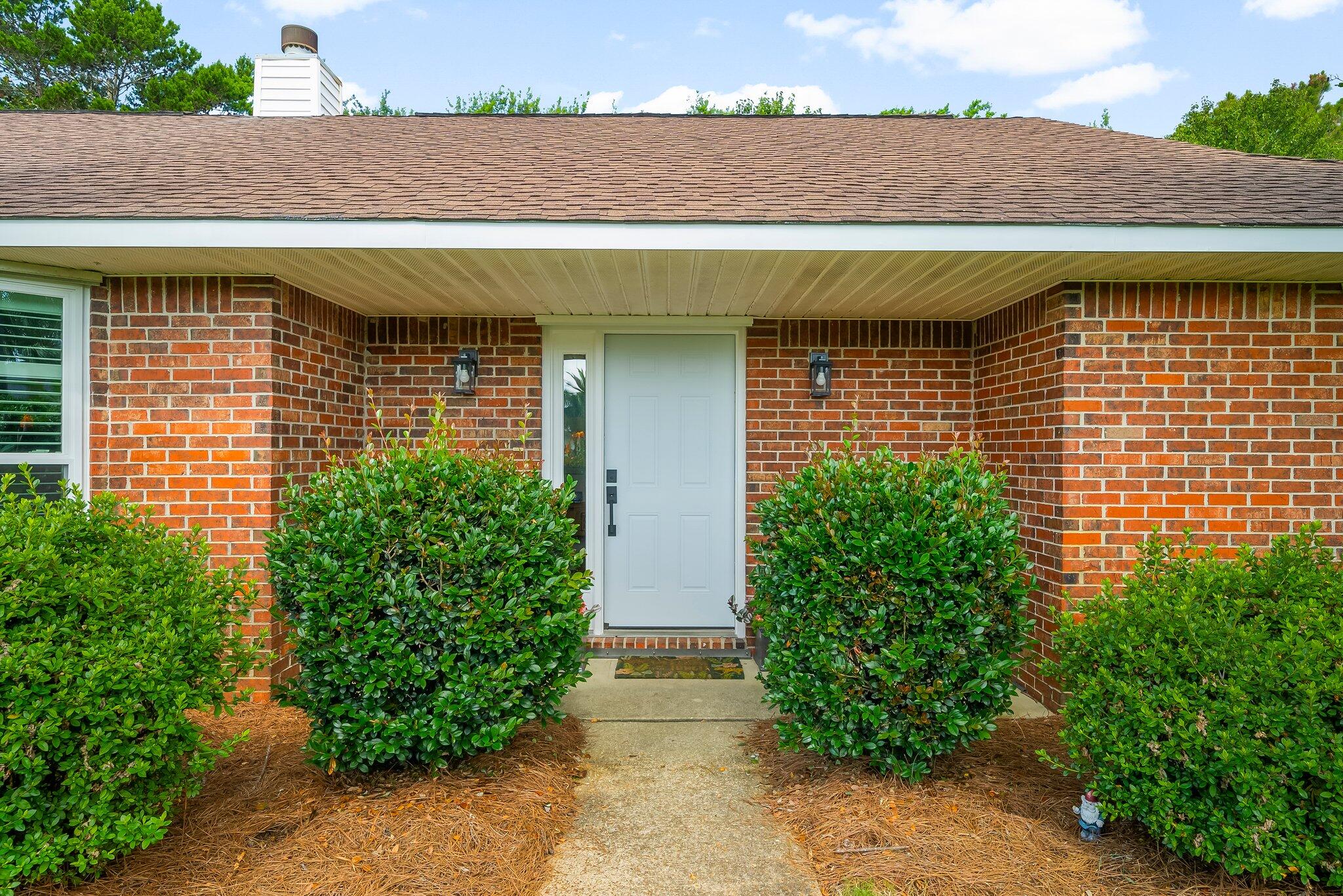 EMERALD BREEZE ESTATES - Residential
