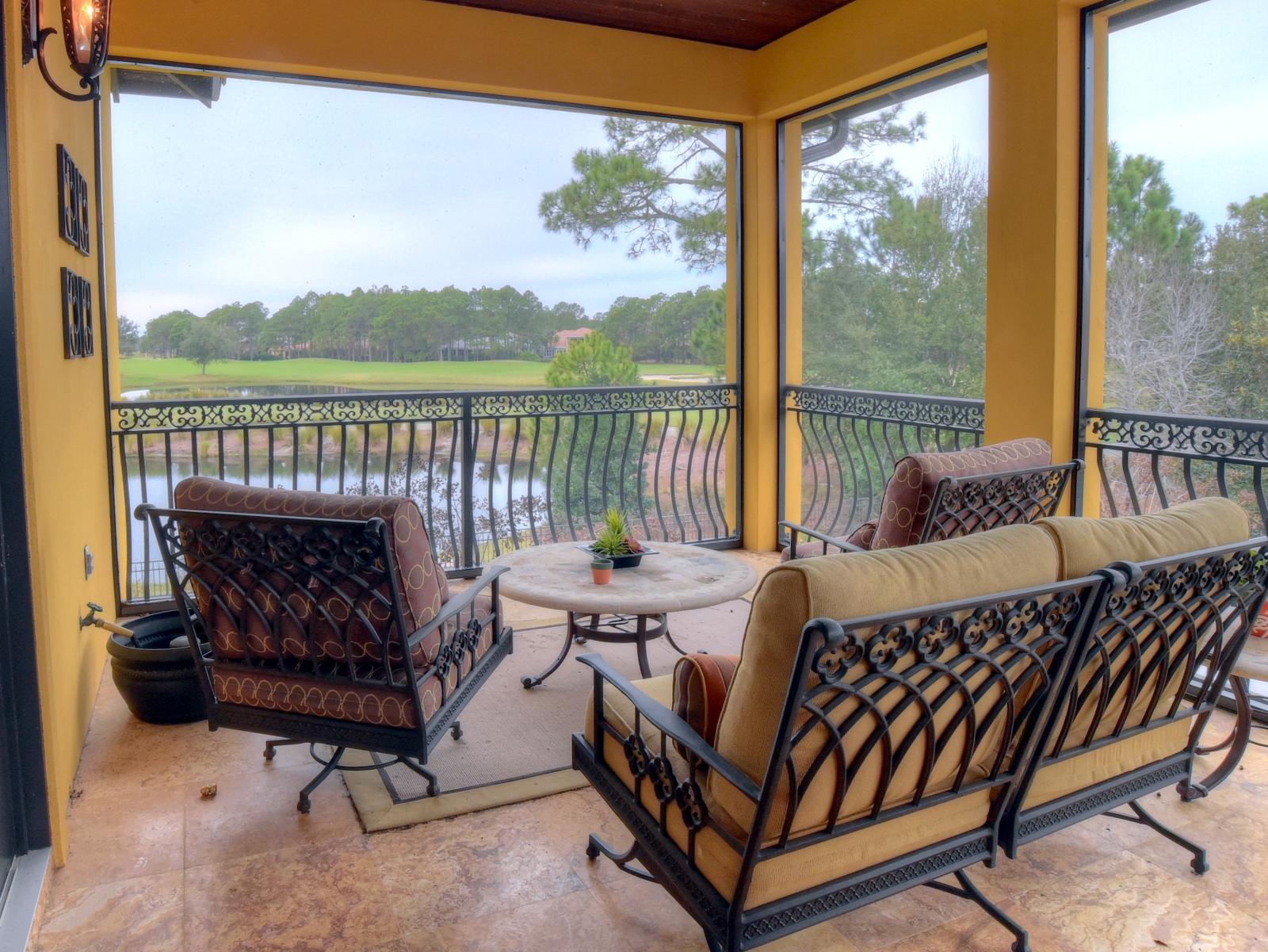 ISLAND GREEN - Residential