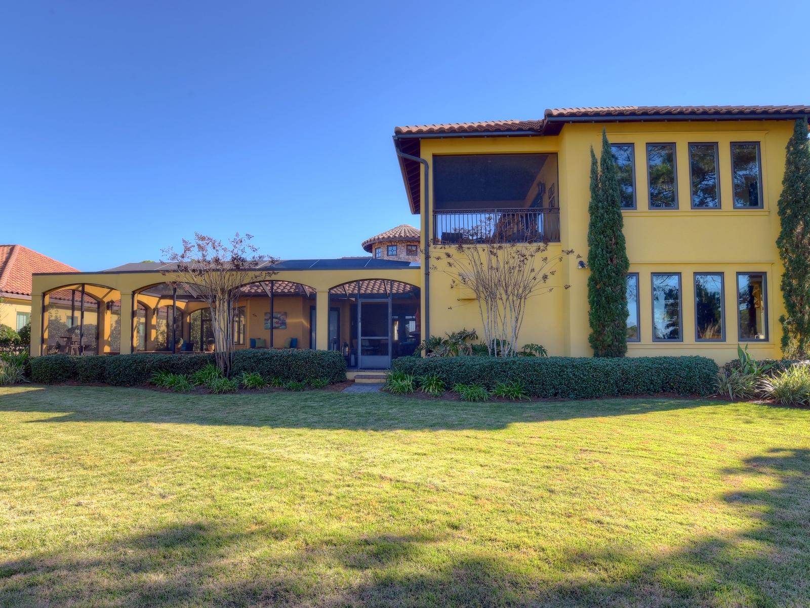 ISLAND GREEN - Residential