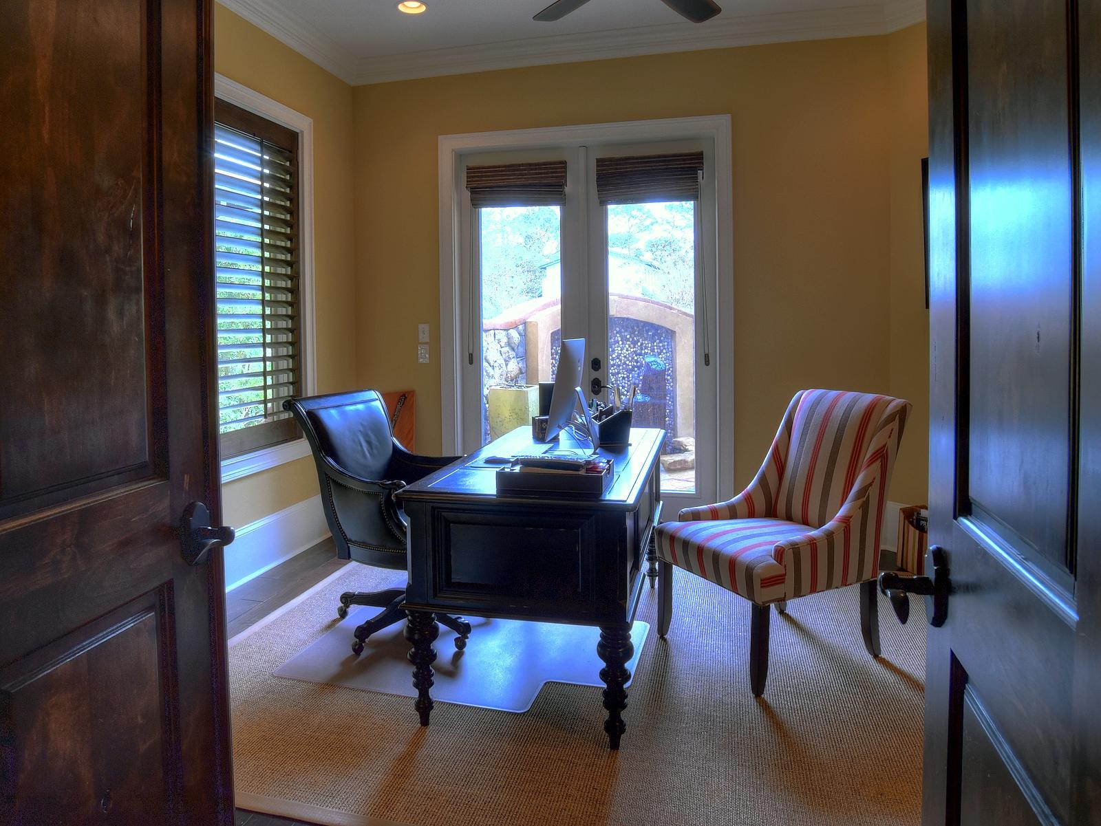 ISLAND GREEN - Residential