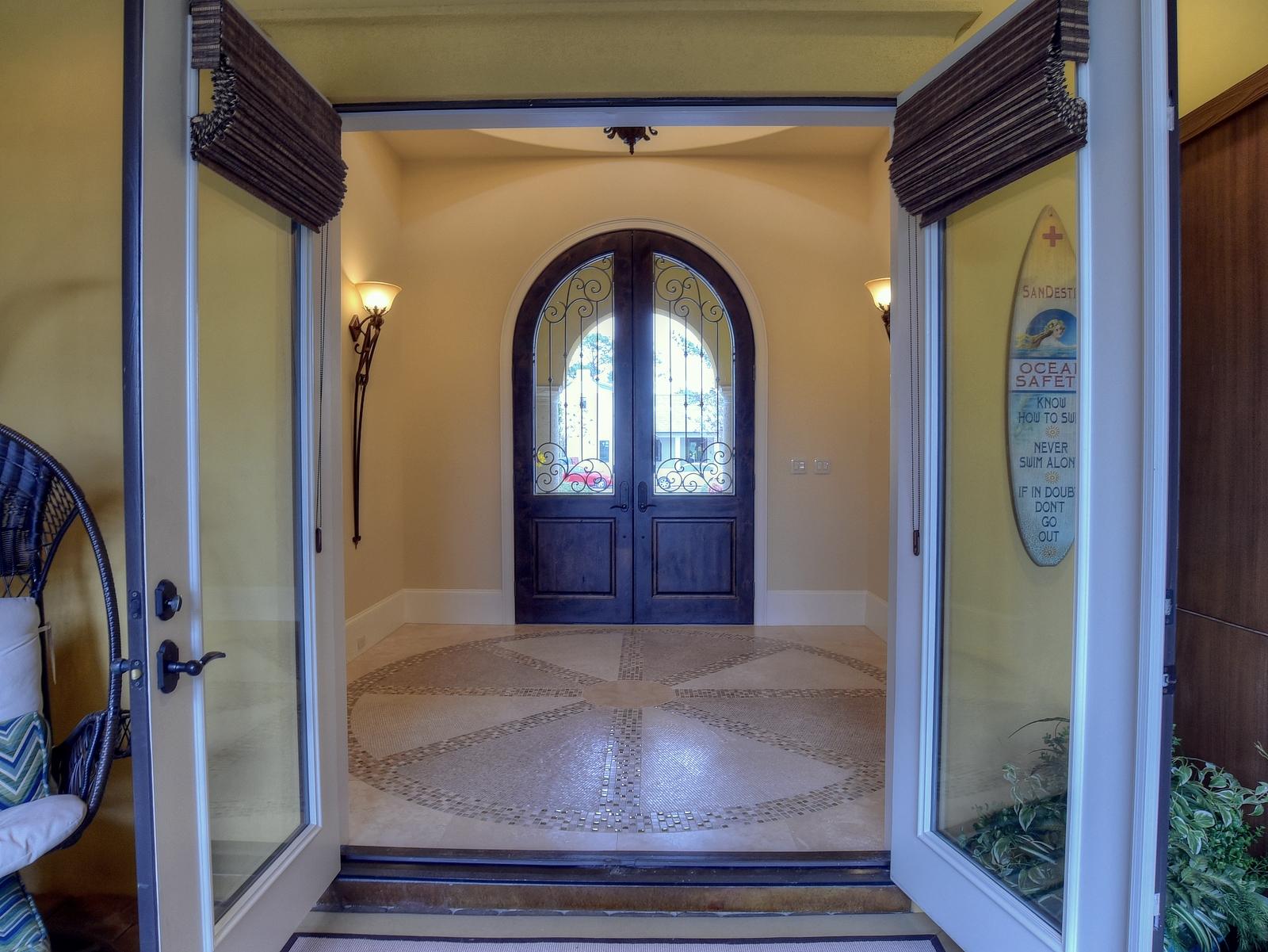 ISLAND GREEN - Residential