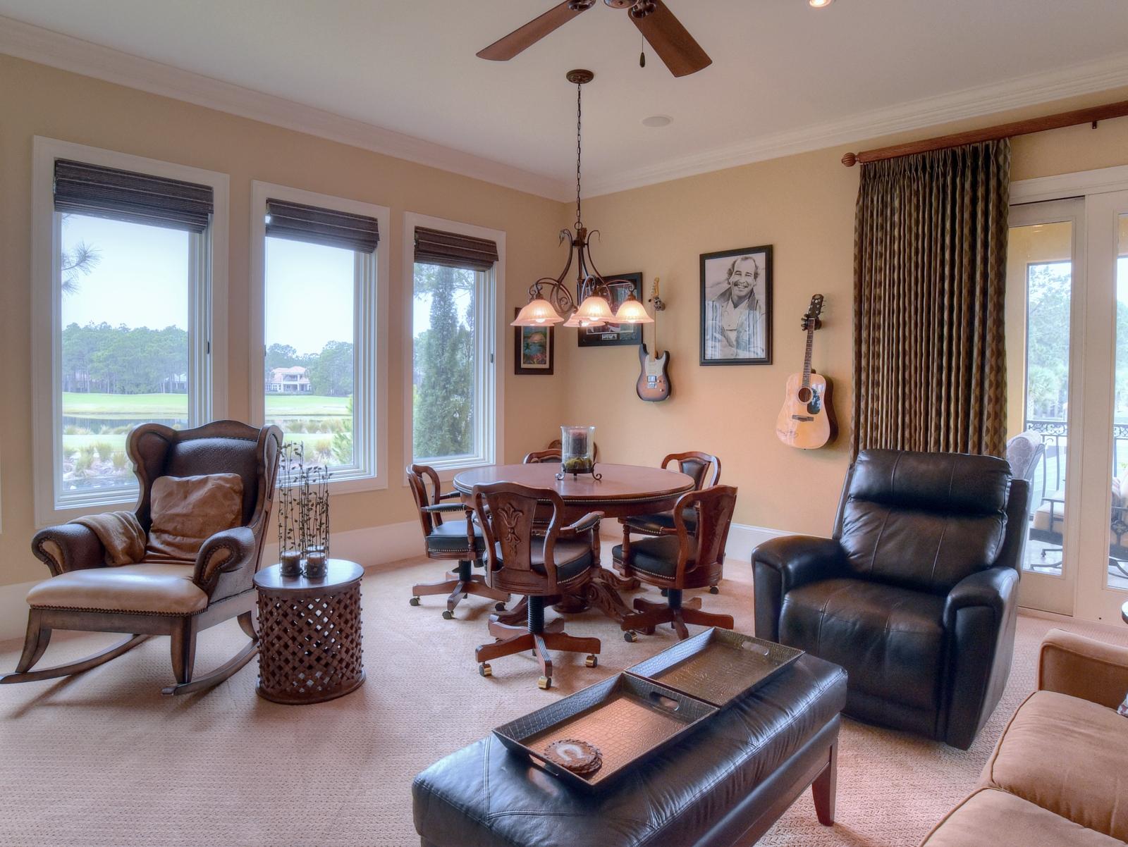 ISLAND GREEN - Residential