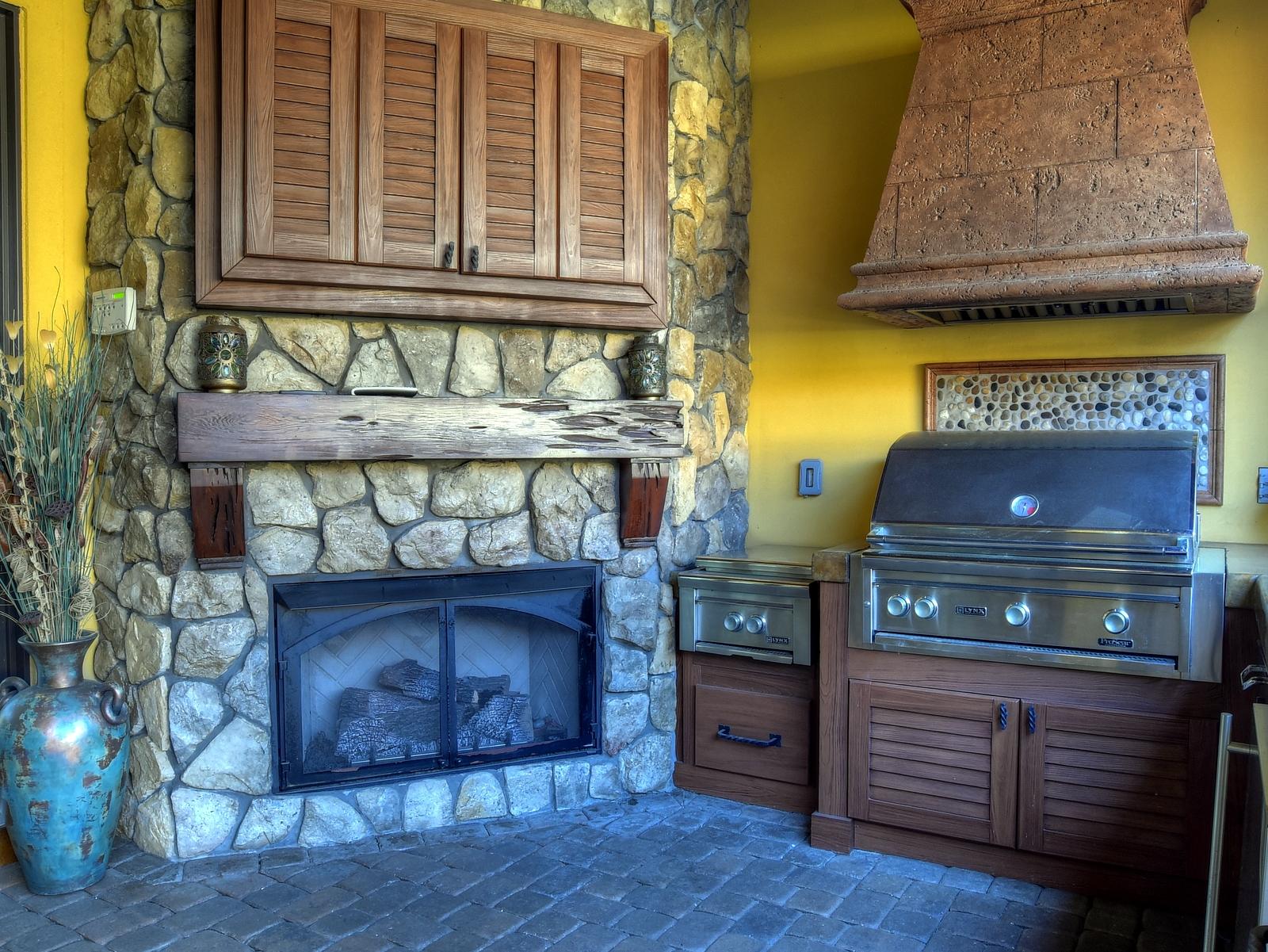 ISLAND GREEN - Residential