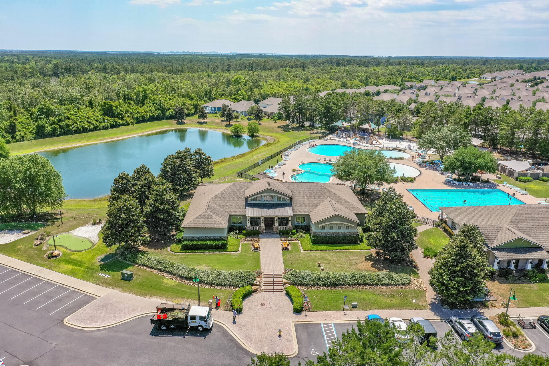 HAMMOCK BAY - Residential
